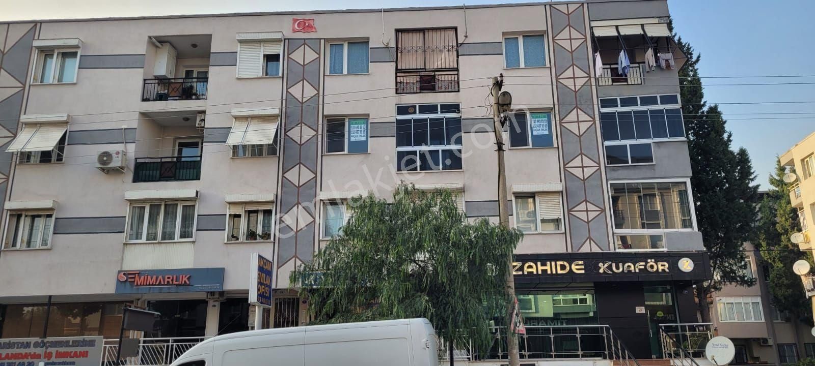 Buca Yenigün Satılık Daire BUCA YENİGUN MAHALLESİNDE SATILIK ARAKAT DAİRE 