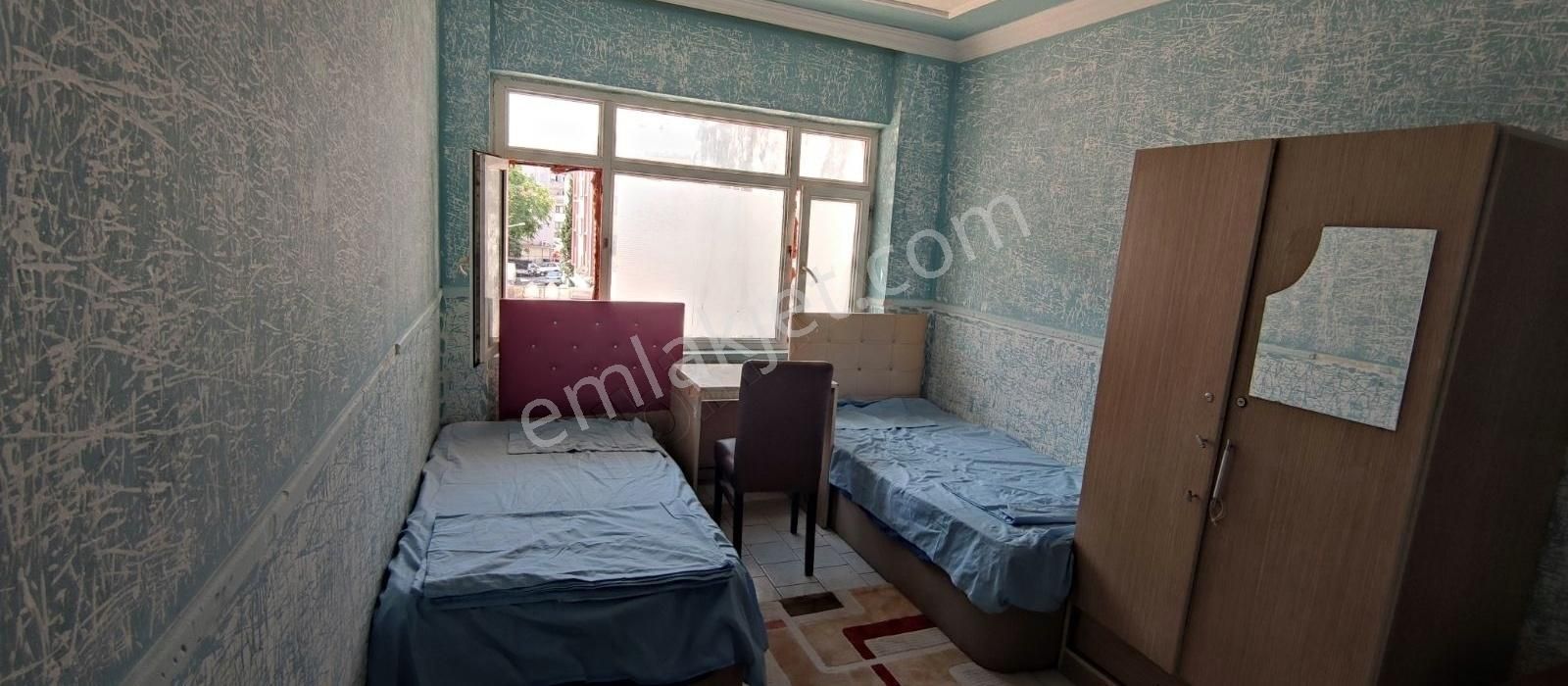 Adapazarı Orta Kiralık Daire UZMAN GROUP GYO'DAN KİRALIK APART ODA