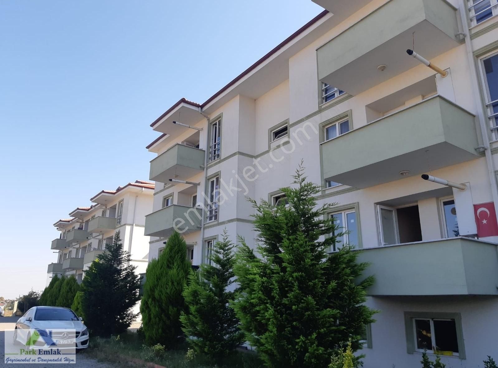 Serdivan Kemalpaşa Satılık Daire SERDİVAN KAMPÜS CİVARI FULL EŞYALI SATILIK 3 ADET DUBLEKS DAİRE