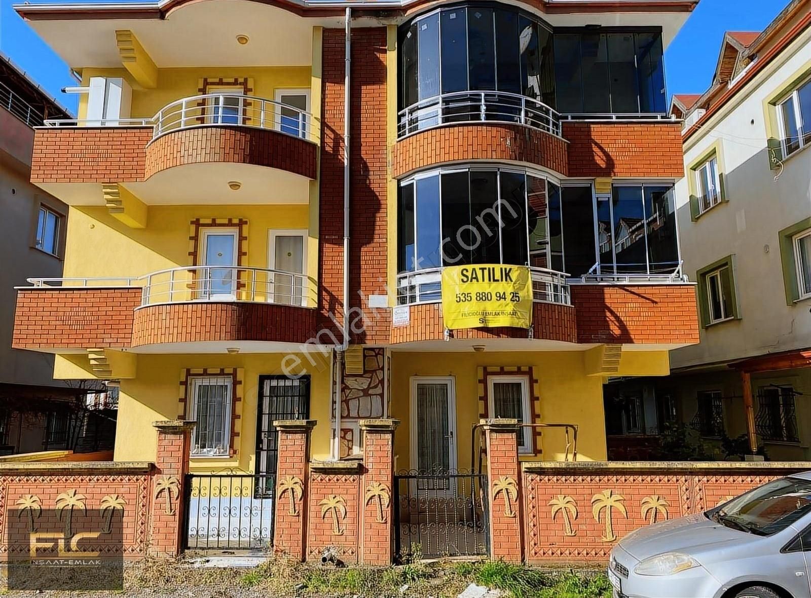 Karasu Yalı Satılık Daire 32 EVLER PARK YANI 2+1 KOMBİ PETEKLİ CAM BALKONLU ÖN CEPHE DAİRE