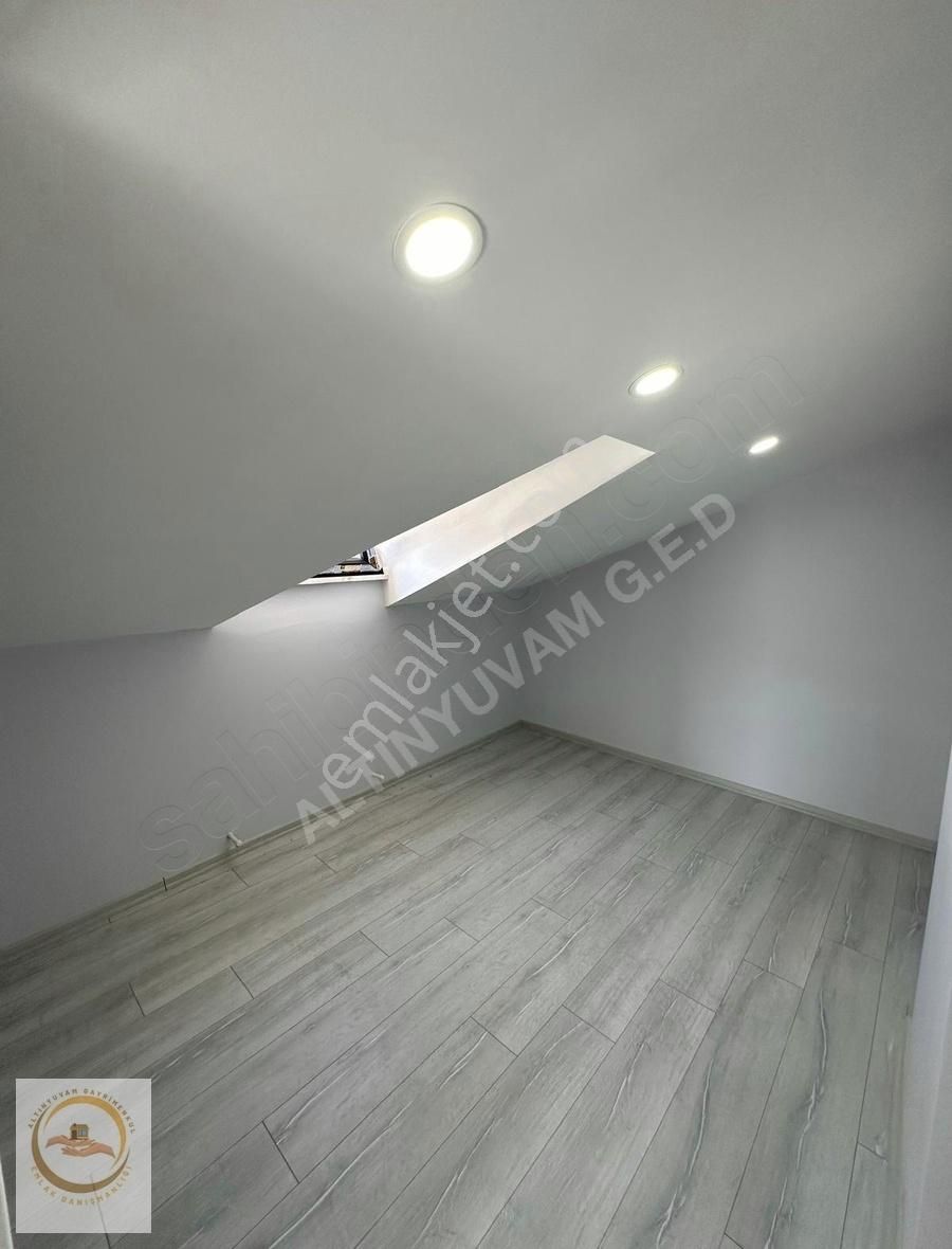 Bağcılar Çınar Mahallesi 4+1 Dubleks Teraslı 0 Daire 200 M2 !!!! - Görsel 13