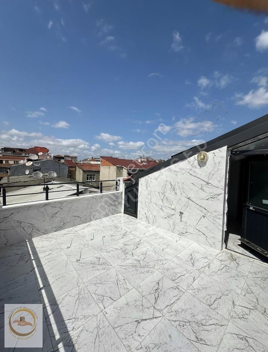 Bağcılar Çınar Mahallesi 4 Katlı Komple Satılık Bina !!! - Görsel 4