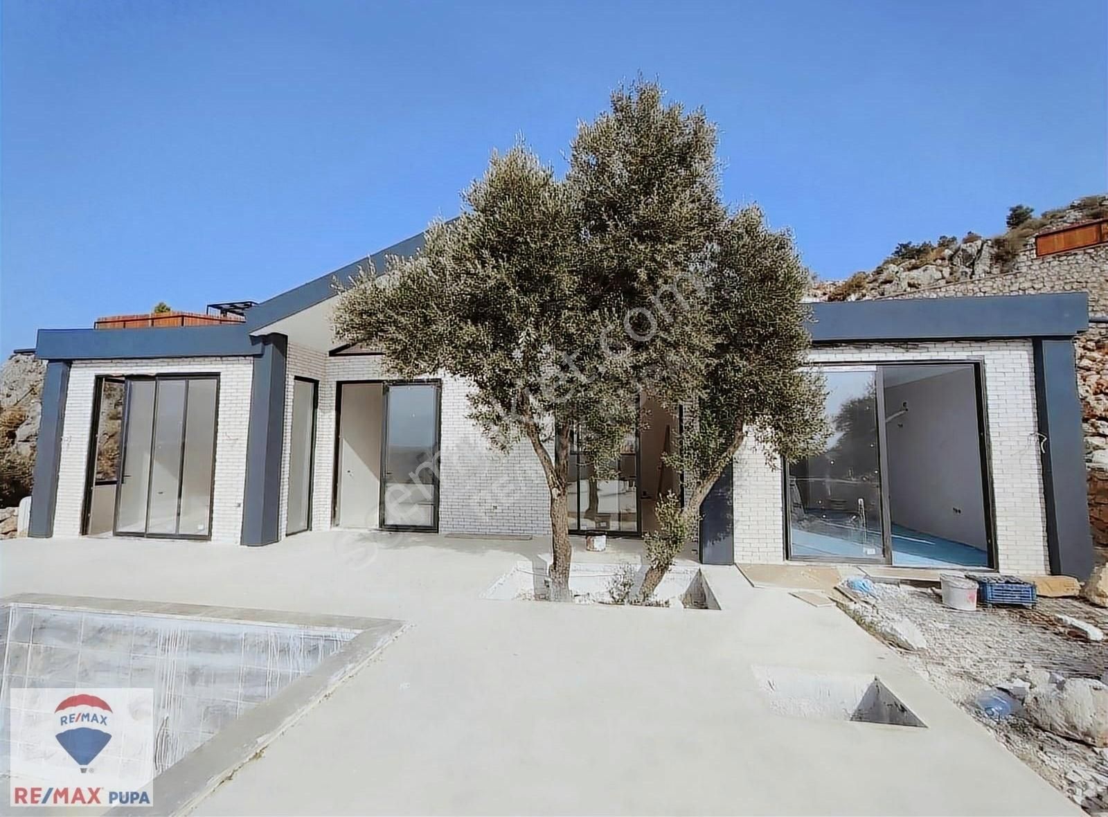 Kaş Gelemiş Satılık Villa RE/MAX KAŞ PATARA'DA MUHTEŞEM MANZARALI LÜKS VİLLA