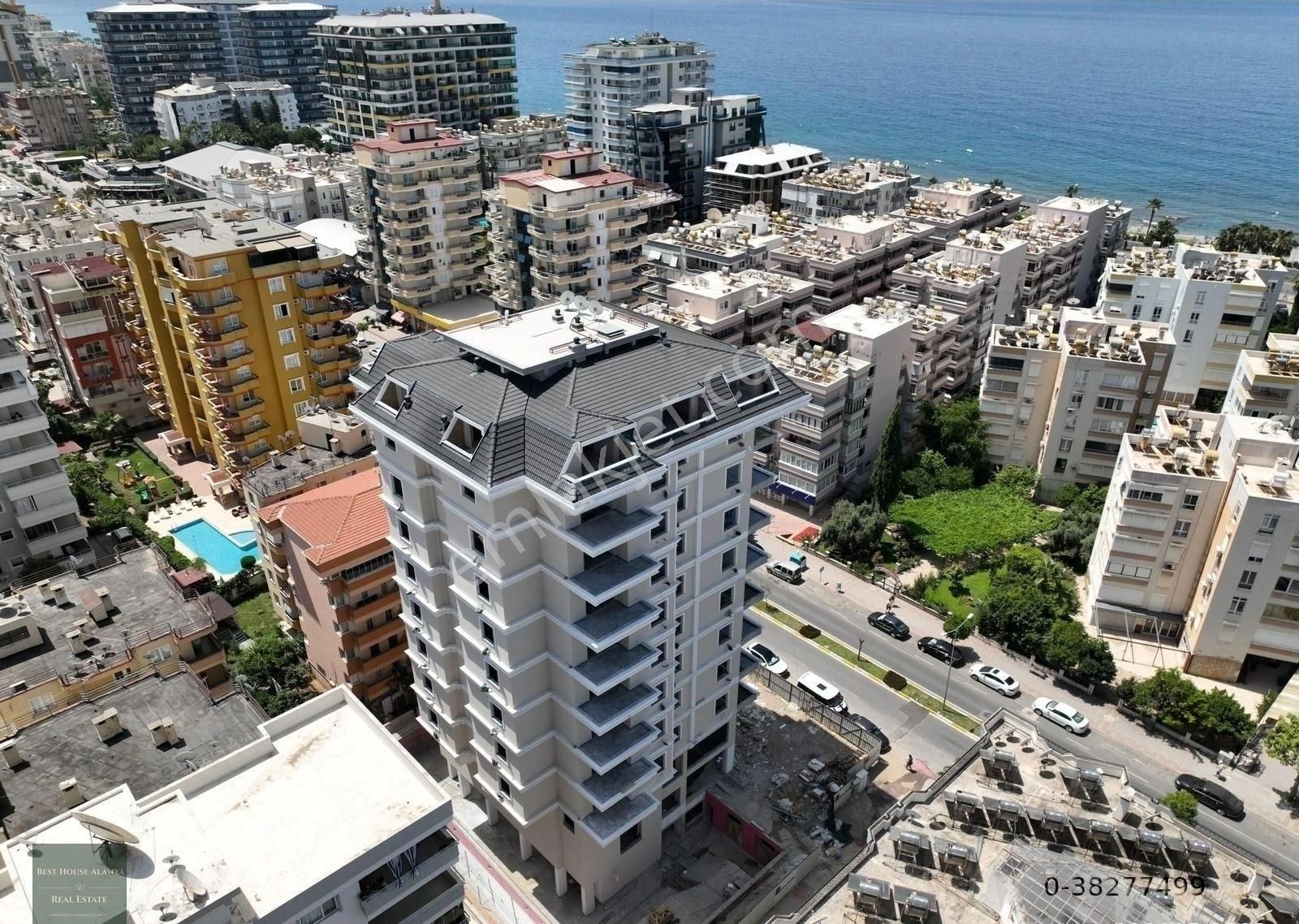 Alanya Mahmutlar Satılık Daire ALANYA MAHMUTLAR 2+1 DENİZE 100 METRE MUHTEŞEM LÜKS SATILIK DAİRE