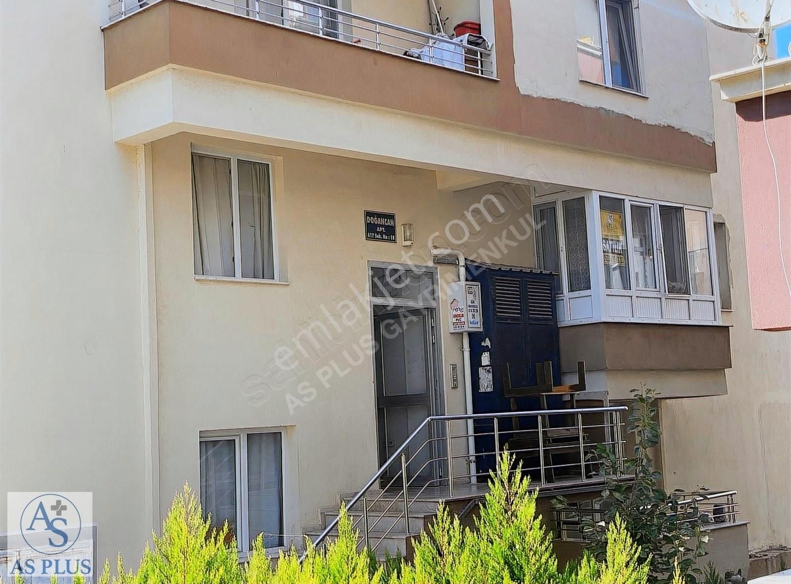 Aliağa Yeni Satılık Daire YENİ MAHALLE GENİŞ 3+1 SATILIK DAİRE!!