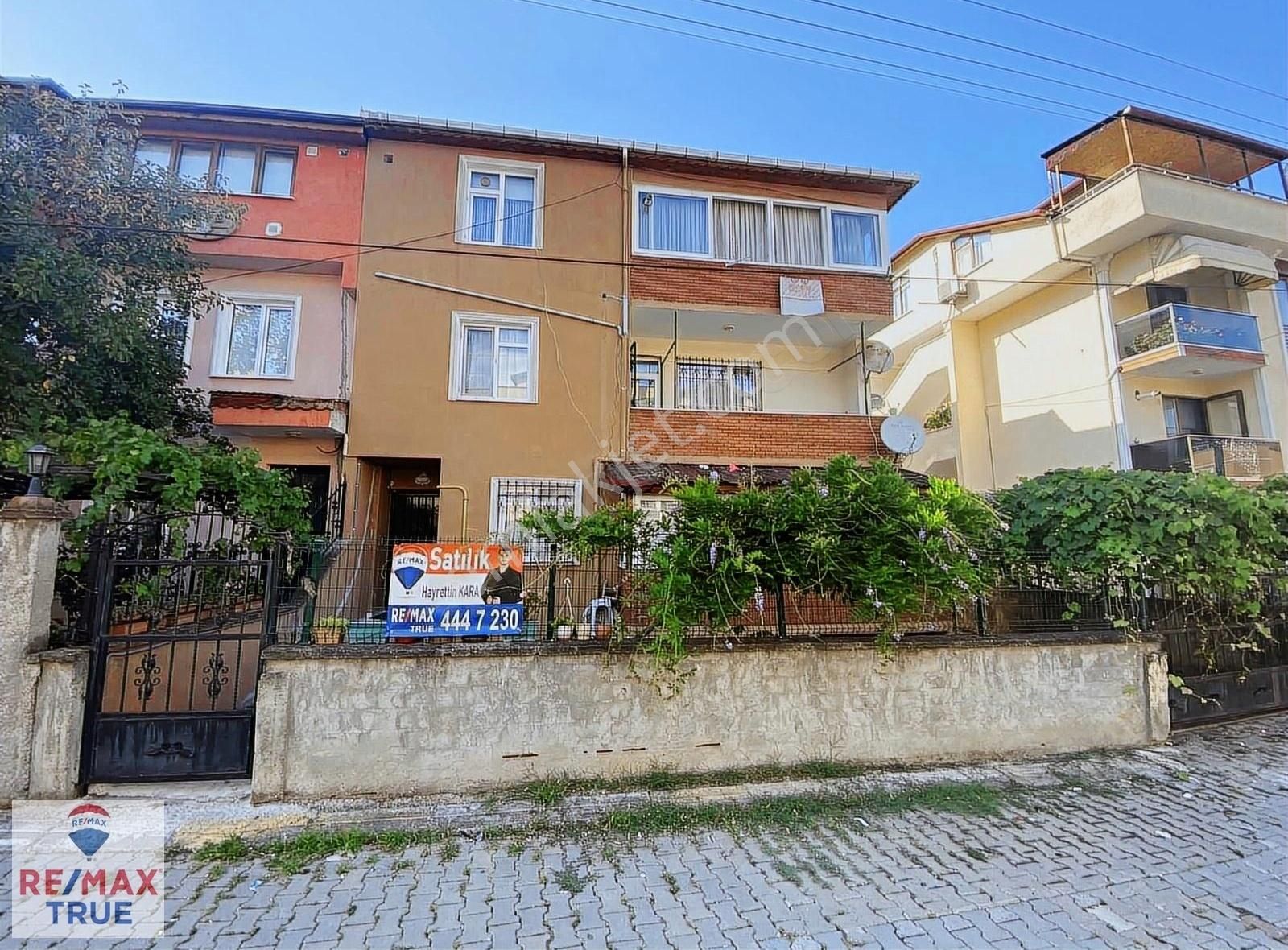 Kartepe Ataevler Satılık Daire Kocaeli Kartepe Ataevler Mahallesinde Satılık 120 M2 3+1 Daire