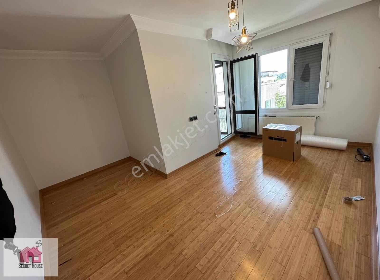 Bakırköy Şenlikköy Kiralık Daire SECRET HOUSE DAN KİRALIK DAİRE 5+1 iSTANBUL BAKIRKÖY Şenlikköy mahallesinde                        