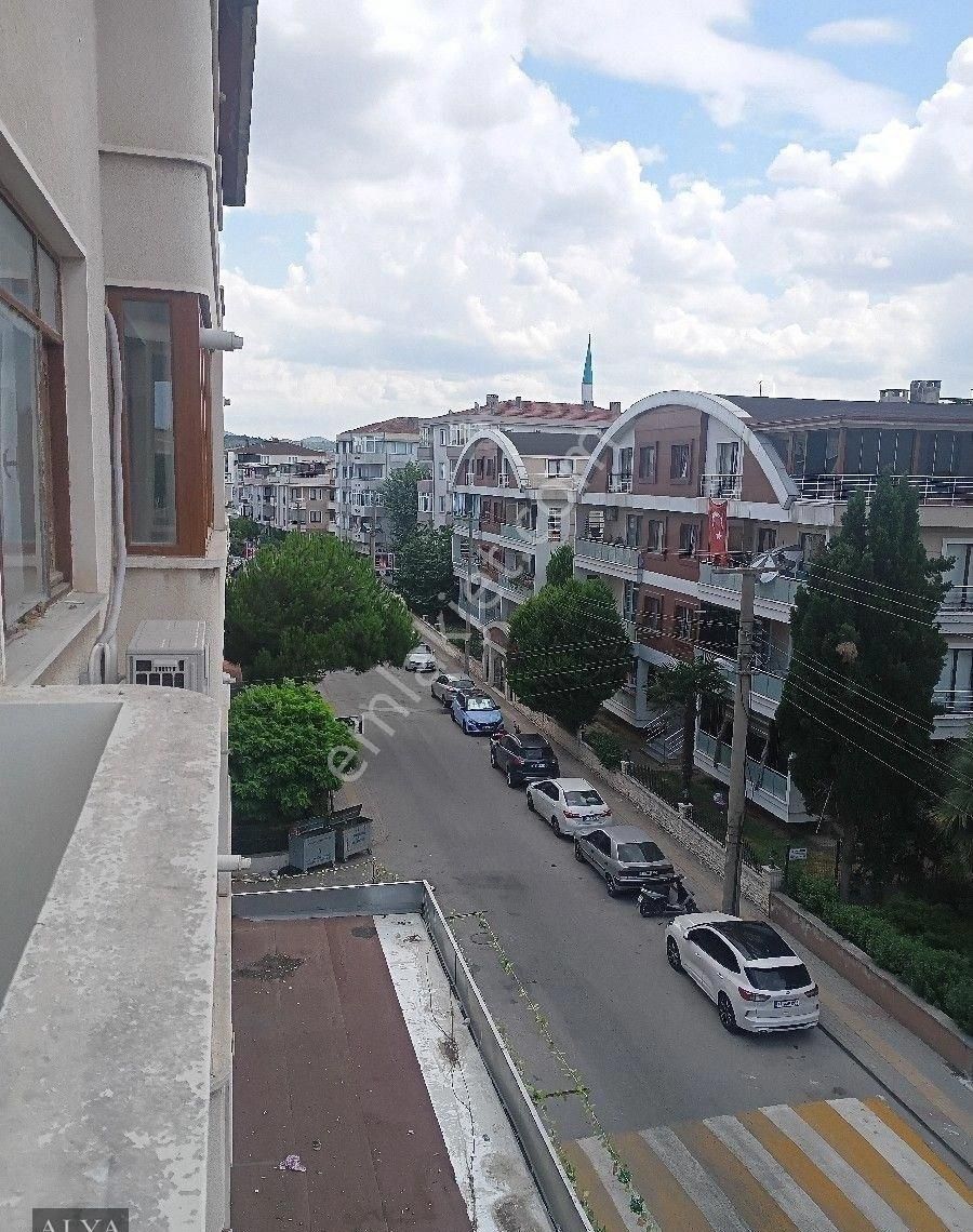 Çiftlikköy Sahil Mahallesi Kiralık Eşyalı Daire Alya Emlaktan - Görsel 12