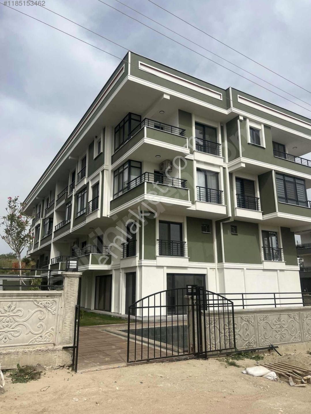 Didim Hisar Satılık Daire Didim'de Havuzlu Sitede Satılık 2+1 Bahçe Dubleks Daire 