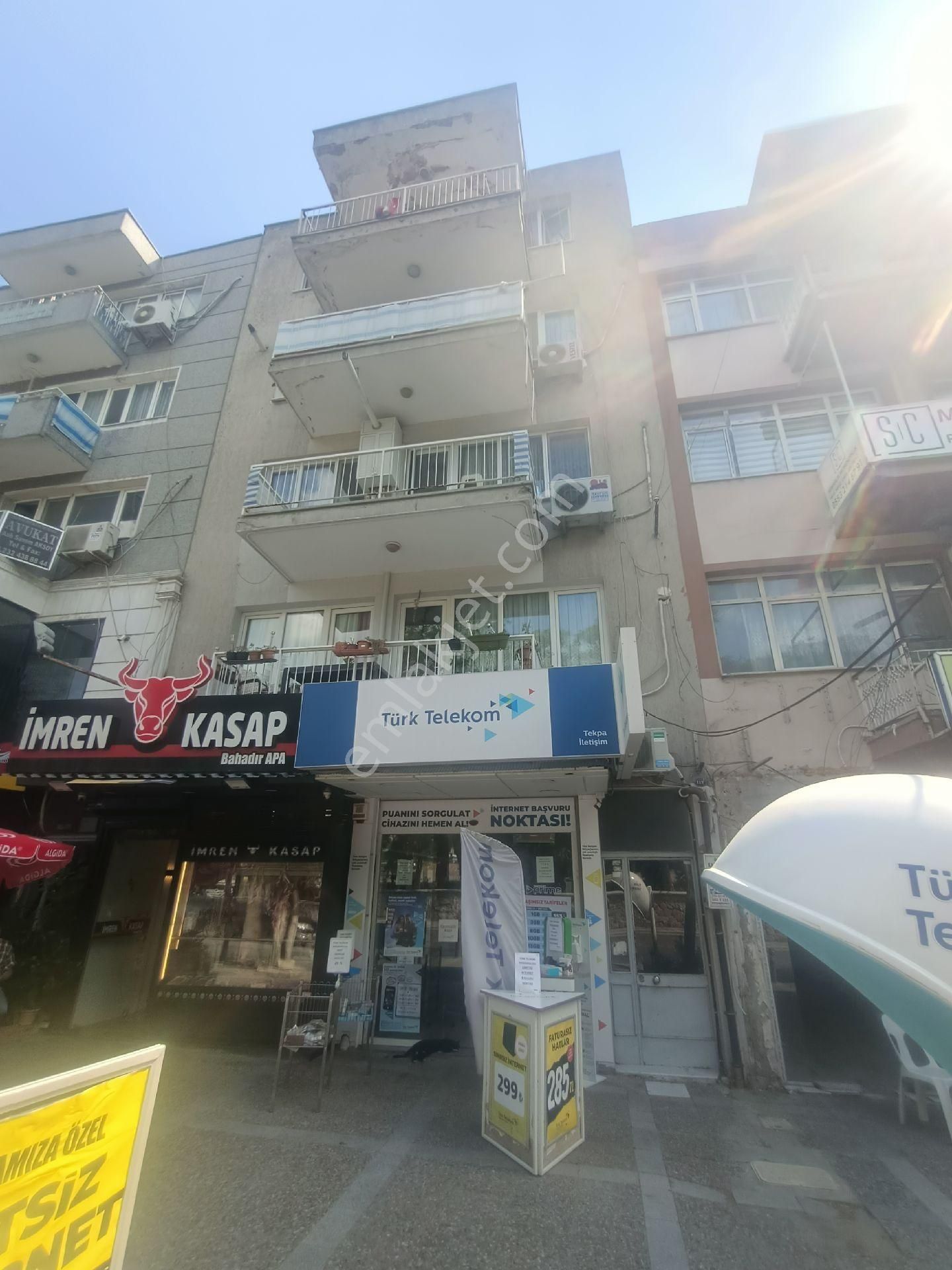 Buca Vali Rahmi Bey Satılık Daire ESKİ CEZAEVİ KARŞISI 2+1 SATILIK DAİRE