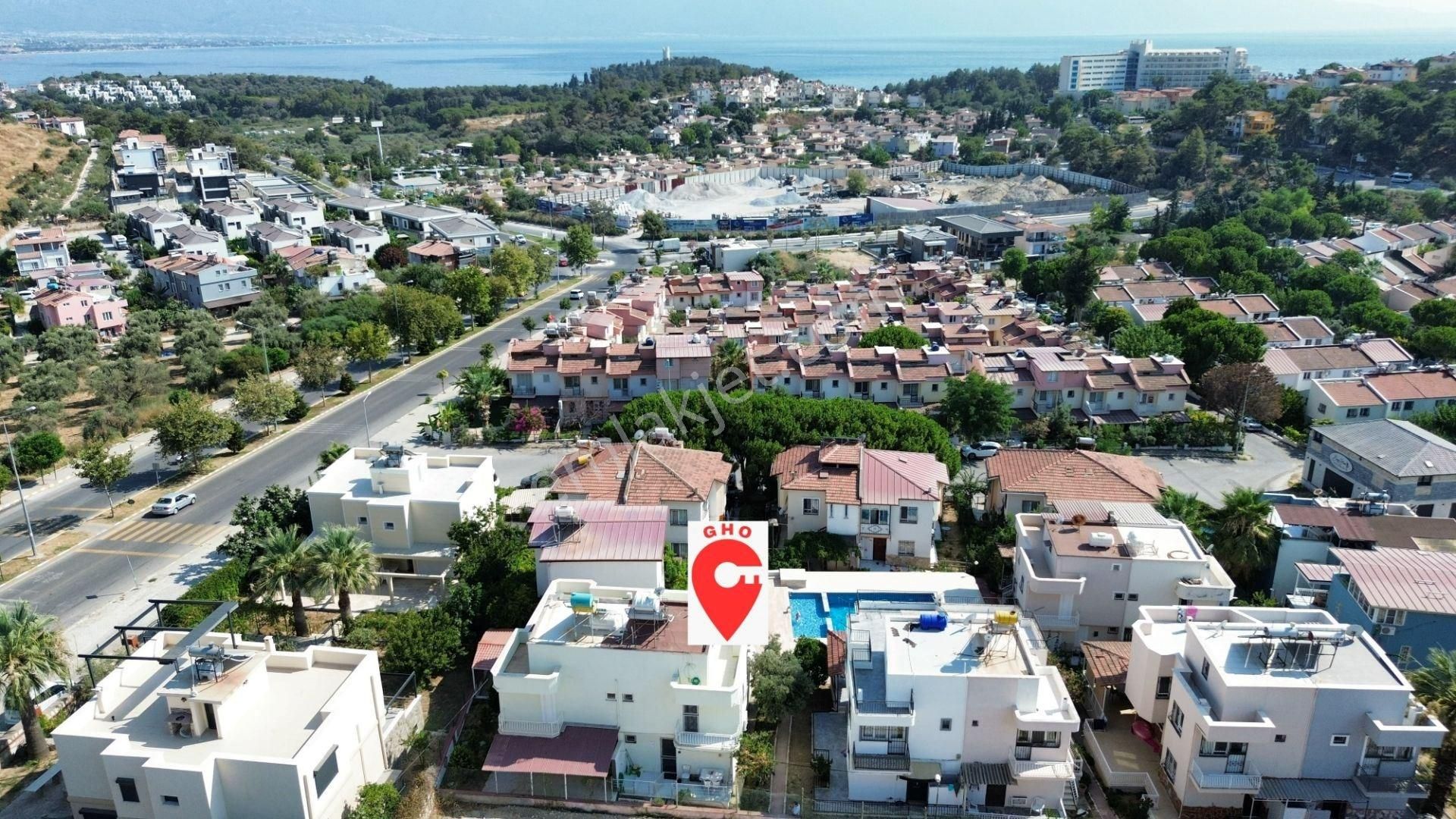 Kuşadası Kadınlar Denizi Satılık Villa Kuşadası Kadınlar Deniz Mahallesi Eşyalı Satılık Geniş Villa