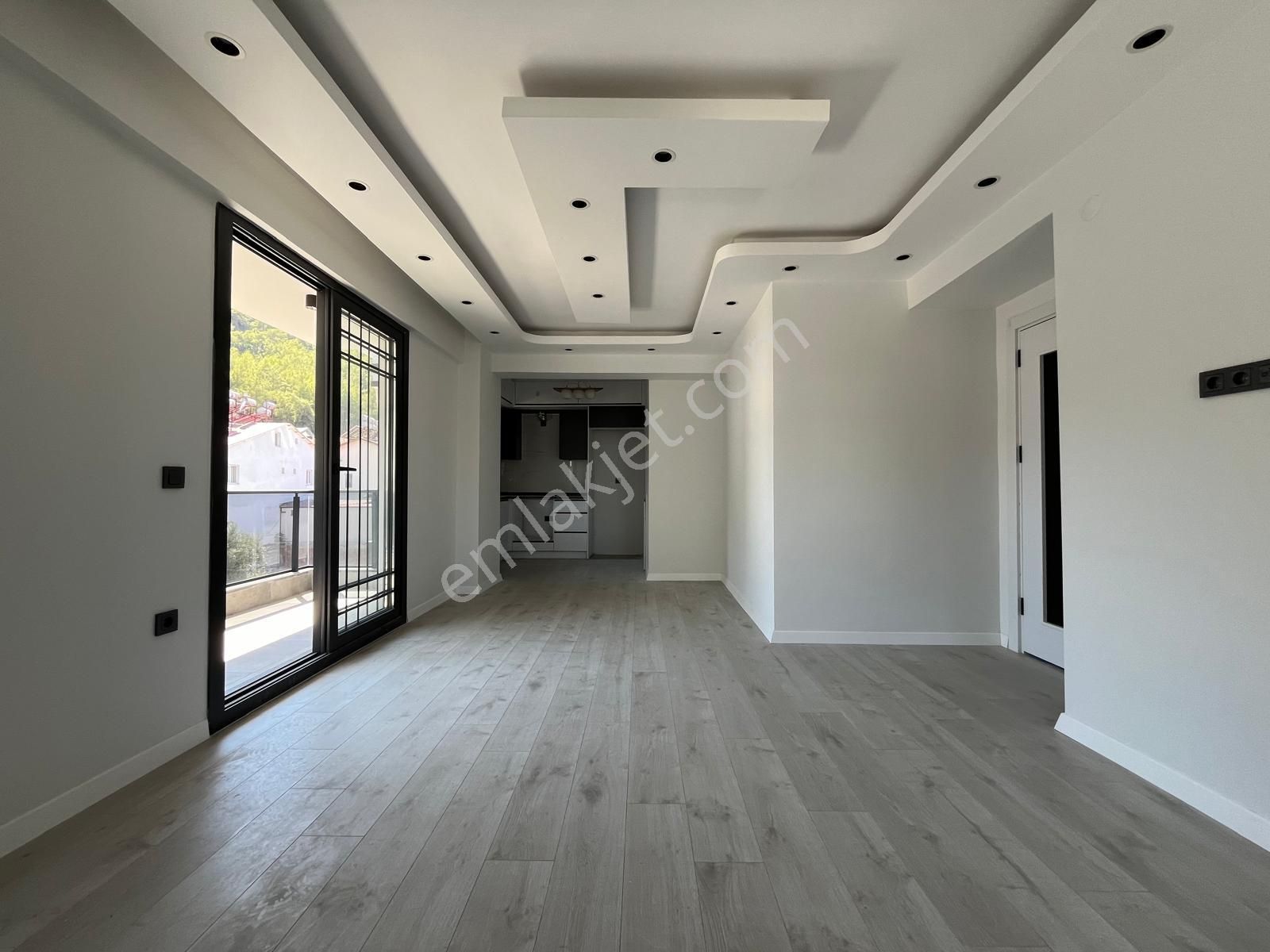 Fethiye Kesikkapı Satılık Daire  GoldHouse dan Satılık Daire Asansörlü Sıfır Lüks 4+1