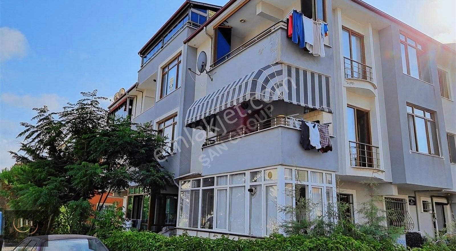 Karasu Yalı Satılık Daire EŞYALI DENİZE 300 METRE KOMBİ PETEK CAMBALKONLU FIRSAT DAİRE