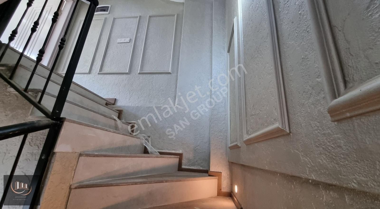 İstanbul'un Arka Bahçesinde Deniz Manzaralı Kale ! - Görsel 8