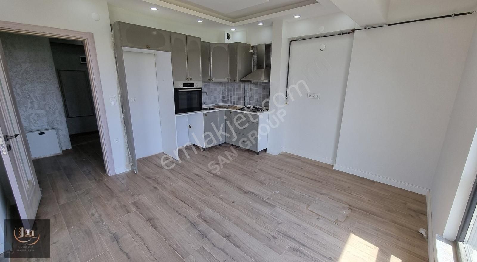 İstanbul'un Arka Bahçesinde Deniz Manzaralı Kale ! - Görsel 27