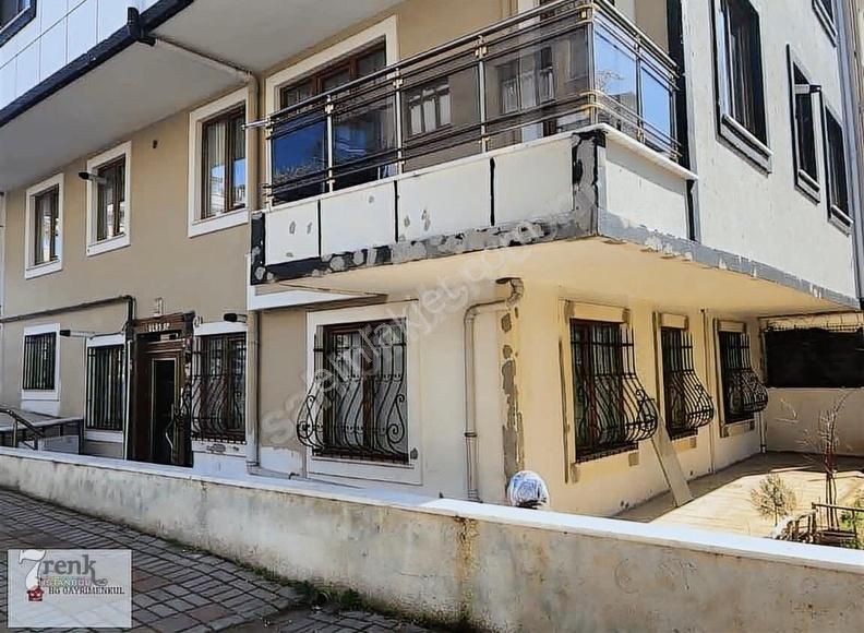 Ataşehir Esatpaşa Satılık Daire ESATPAŞA MERKEZDE SATILIK 2+1 GİRİŞ KAT DAİRE