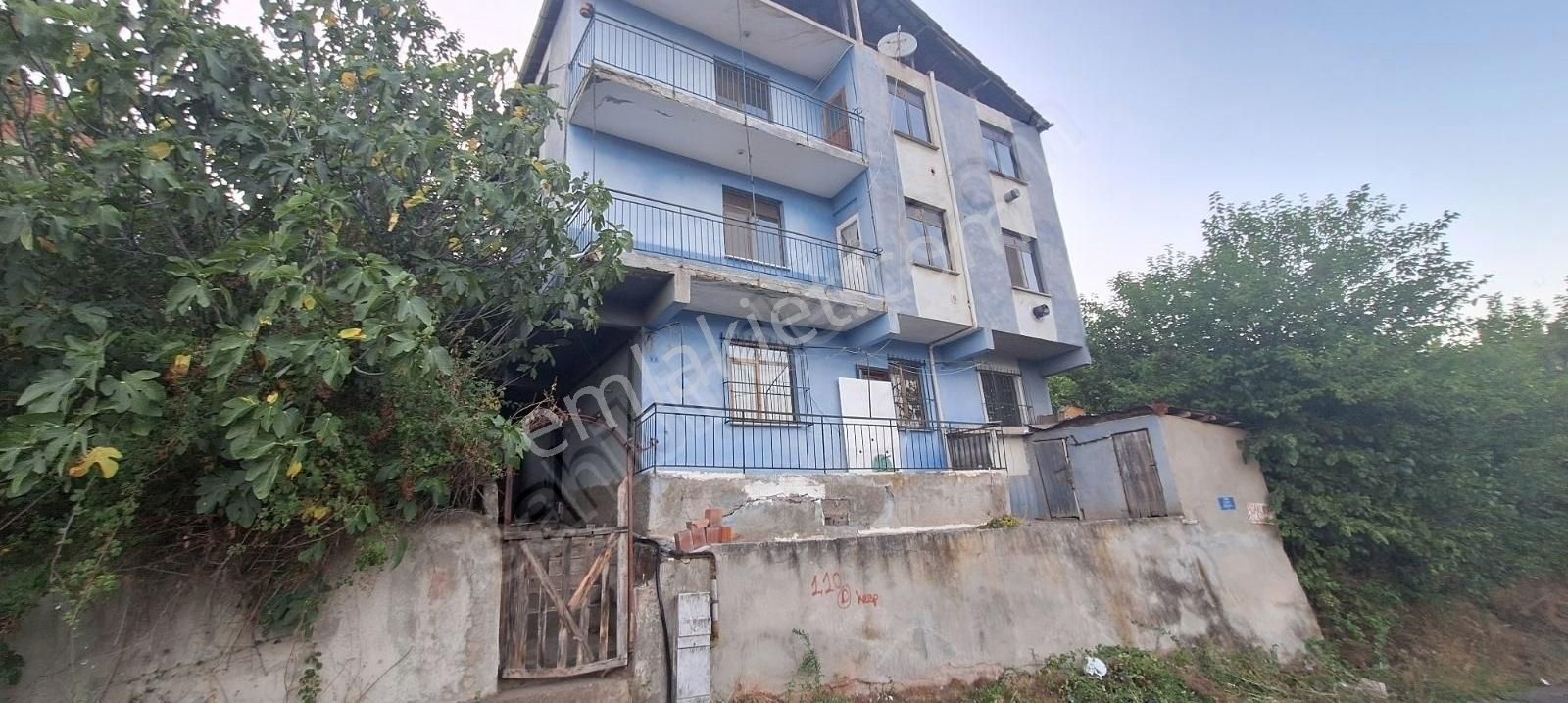 Derince Mersincik Kiralık Bina İŞCILERE KİRALIK 3 KATLI BİNA ÇENESUYU İZMİT /KOCAELİ