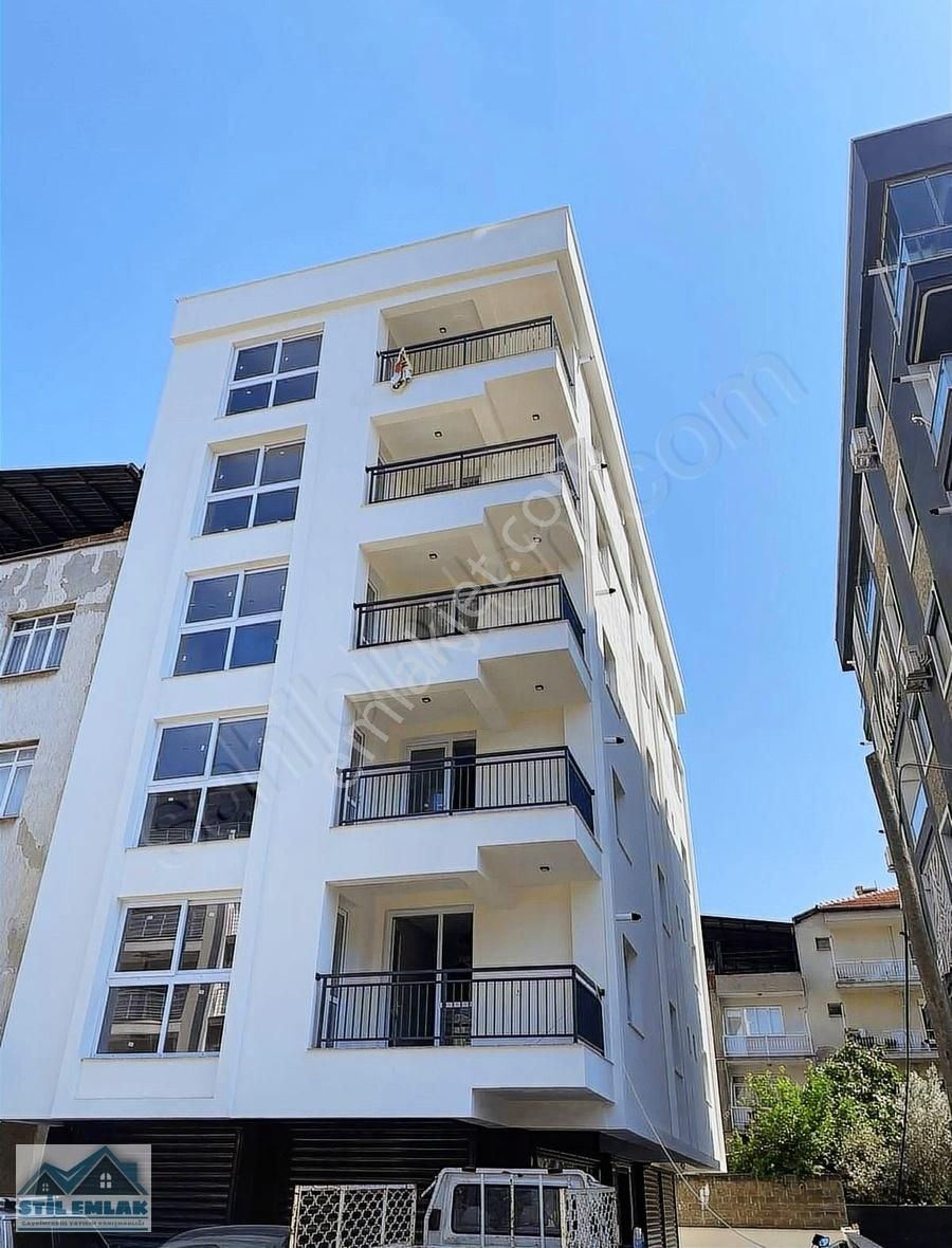 Salihli Beşeylül Satılık Daire SALİHLİ SATILIK 3+1 SIFIR ÖZEL OTOPARK 145 m2 DAİRE BEŞEYLÜL MAH