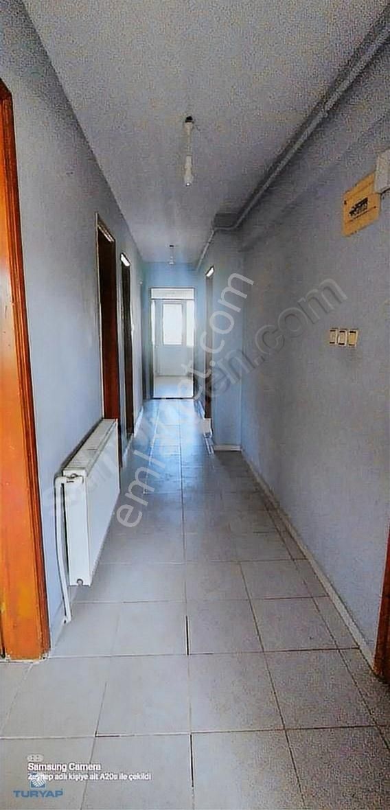 İzmir Torbalı Kiralık Bina Turyap Torbalı'dan Kiralık 3+1 Doğalgazlı Daire