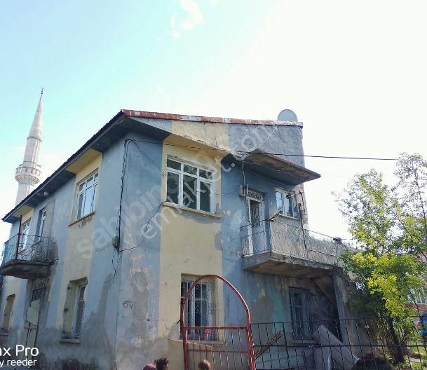 Ilıca Merkezde Bahçeli İki Katlı 3 Daire Bulunan Satılık Bina - Görsel 7