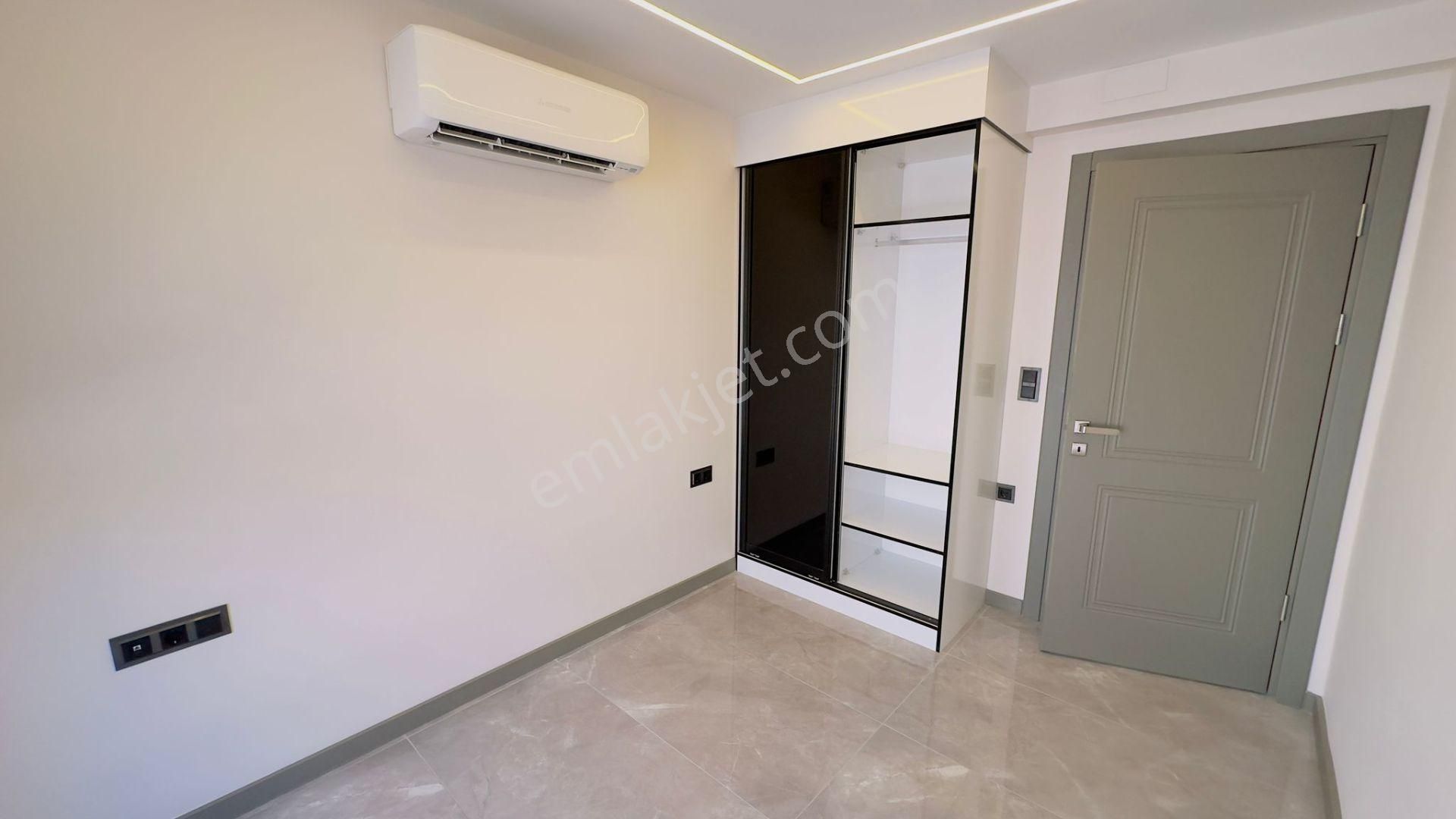 Manzara-özel Havuz-kapalı Otopark-hamam-sauna-500 M2 Bahçe -ultr Lüx-akıllı Ev-tamamı Müstakil - Görsel 17