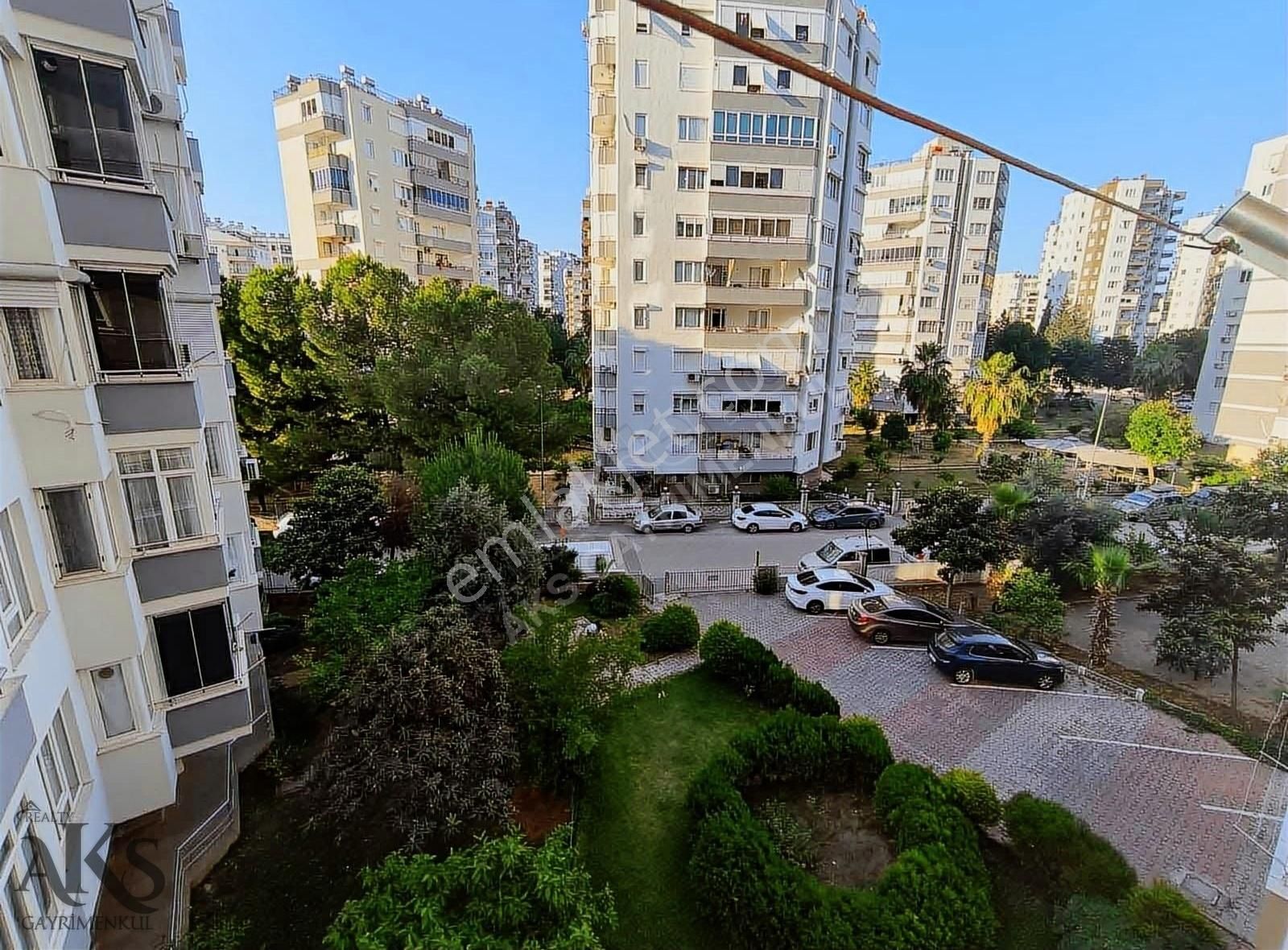 Konyaaltı Siteler Satılık Daire Siteler Mh'de 3+1 150m2 3.Katta Asansörlü Masrafsız Site İçinde