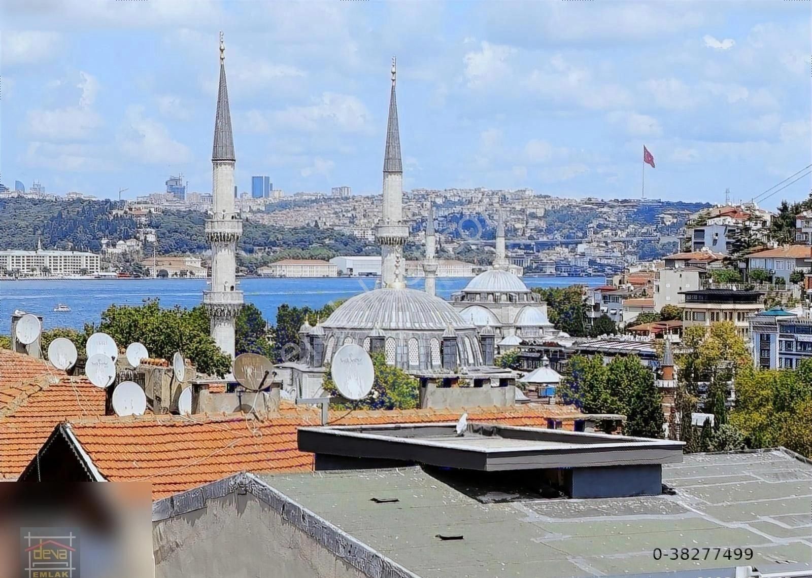 Üsküdar Aziz Mahmut Hüdayi Satılık Daire DEVADAN AZİZ MAHMUT HÜDAİ HZ KOMŞU SIFIR ASANSÖRLÜ TERASLI 3+1