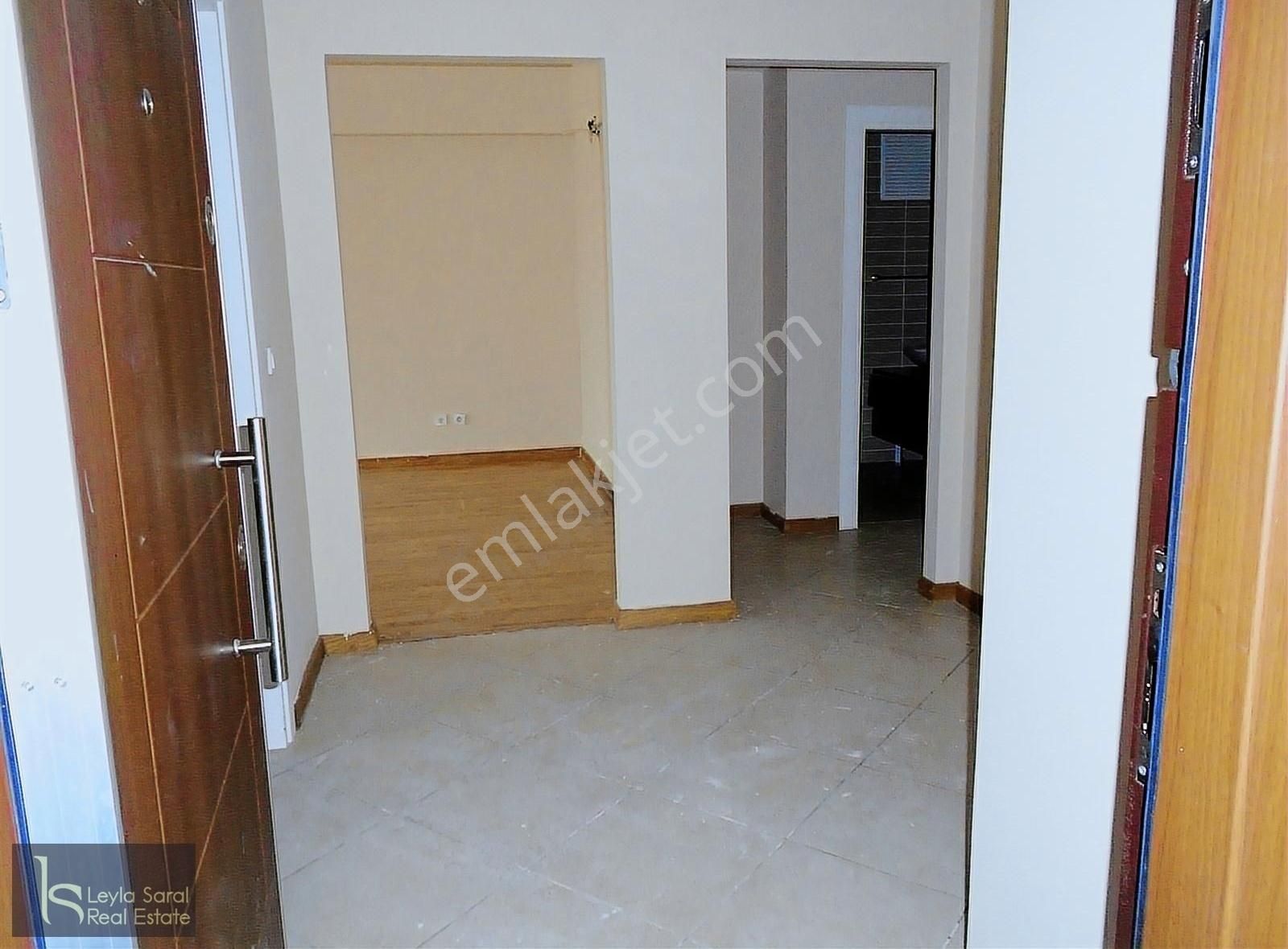 Esenyurt Koza Satılık Daire AKKOZA ACELYADA AKBATI AVMCEPHE CİFT BALKONLU SATILIK 2+1 DAİRE