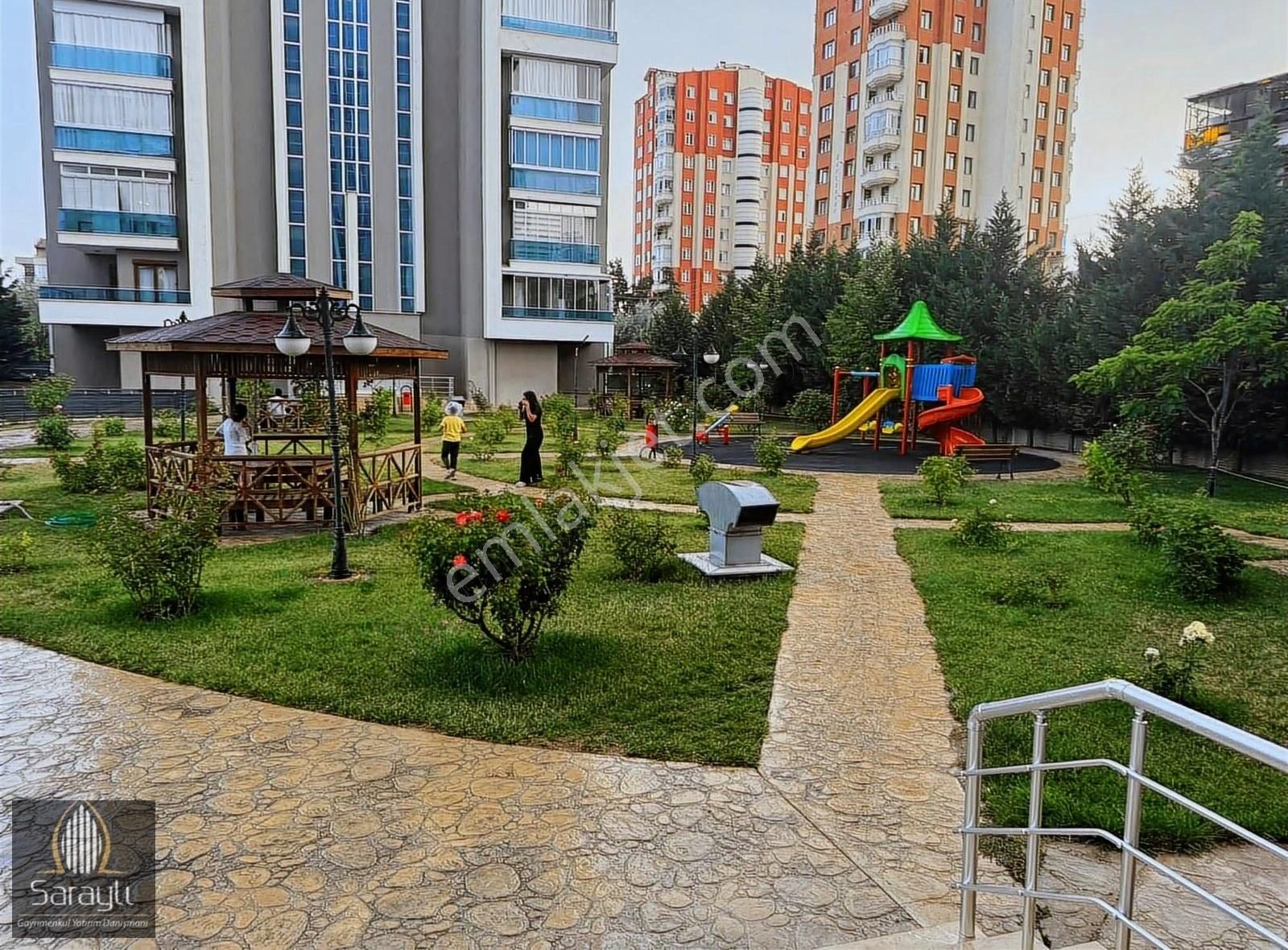 Selçuklu Şeker Satılık Daire SARAYLI'DAN ŞEKER CADDESİ SİTE İÇİ SATILIK LÜKS 4+1 DAİRE