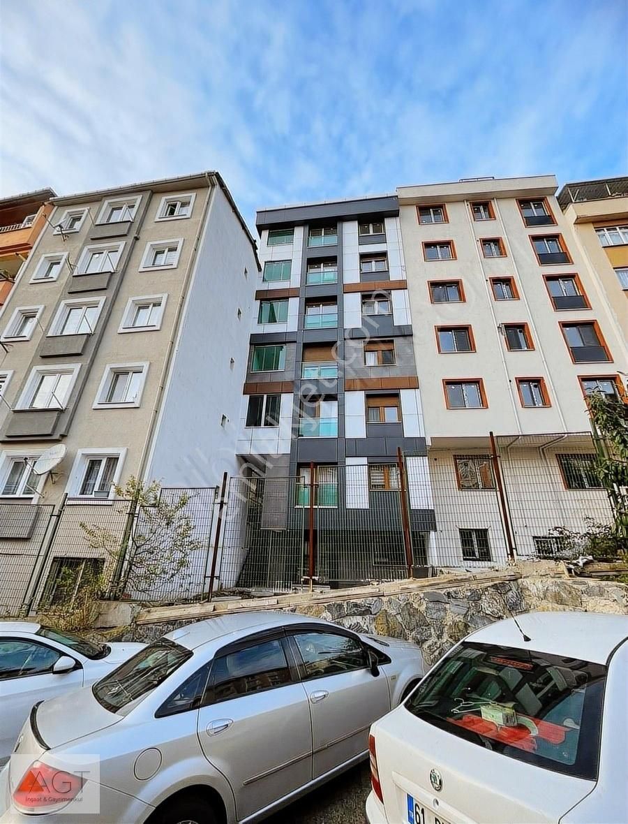 Üsküdar Murat Reis Satılık Daire AGT'DEN SAHİLE YÜRÜME MESAFESİNDE 3+1 125M2 SIFIR FIRSAT DAİRE