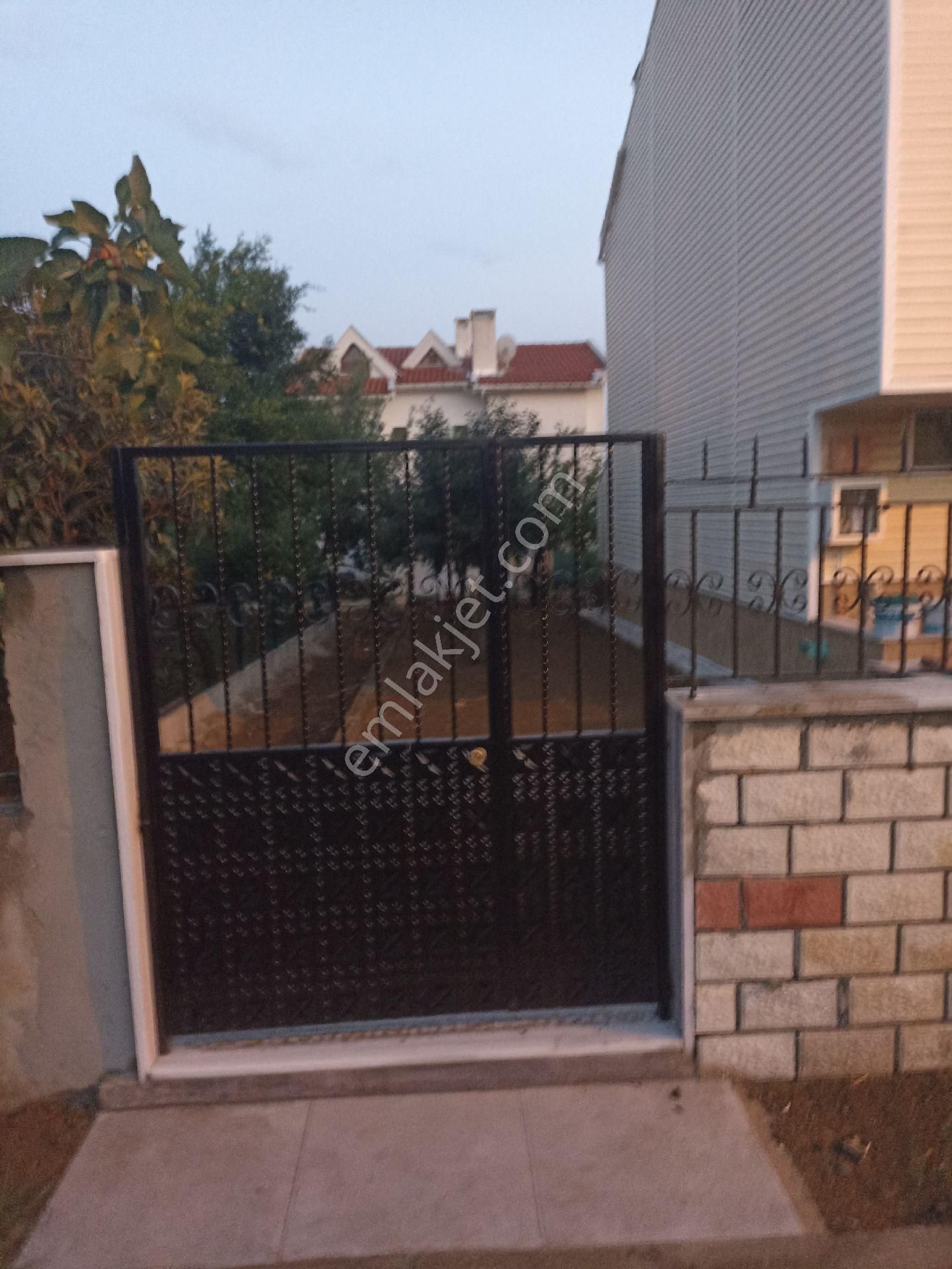 İstanbul Silivri Çantaköy Balaban'da 170 Metrekare Muhteşem Konumda Arsamız Satılıktır - Görsel 18