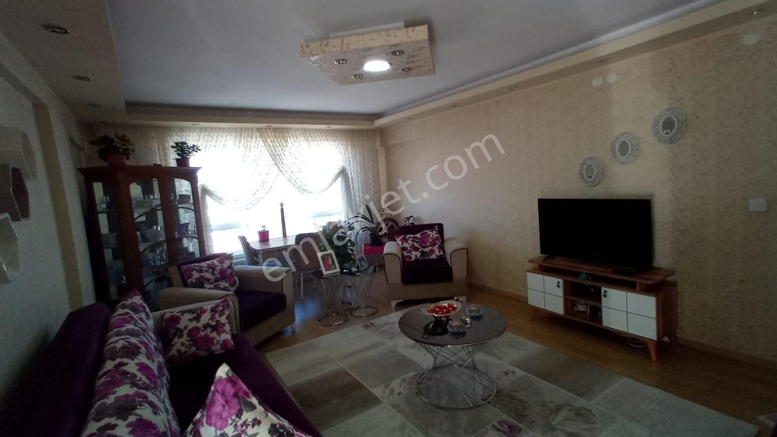 Mamak Ekin Satılık Daire  EKİN  SATLIK DAİRE 3+1  2. KAT ASANSÖRLÜ İSKANLI 120M2 MAMAK 