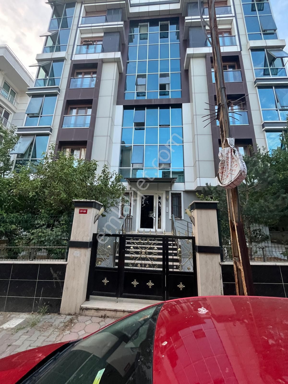 Maltepe Gülsuyu Satılık Daire  Remax Venüspro'dan Maltepe'de 2+1 Satılık Daire