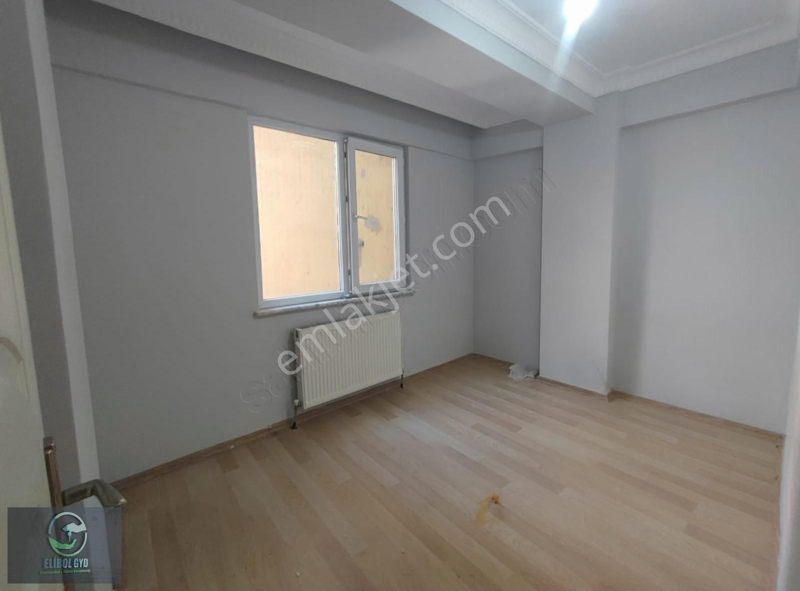 Zeytinburnu Yeşiltepe Satılık Daire YEŞİLTEPE MAHALLESİNDE BOŞ 1+1 SATILIK DAİRE