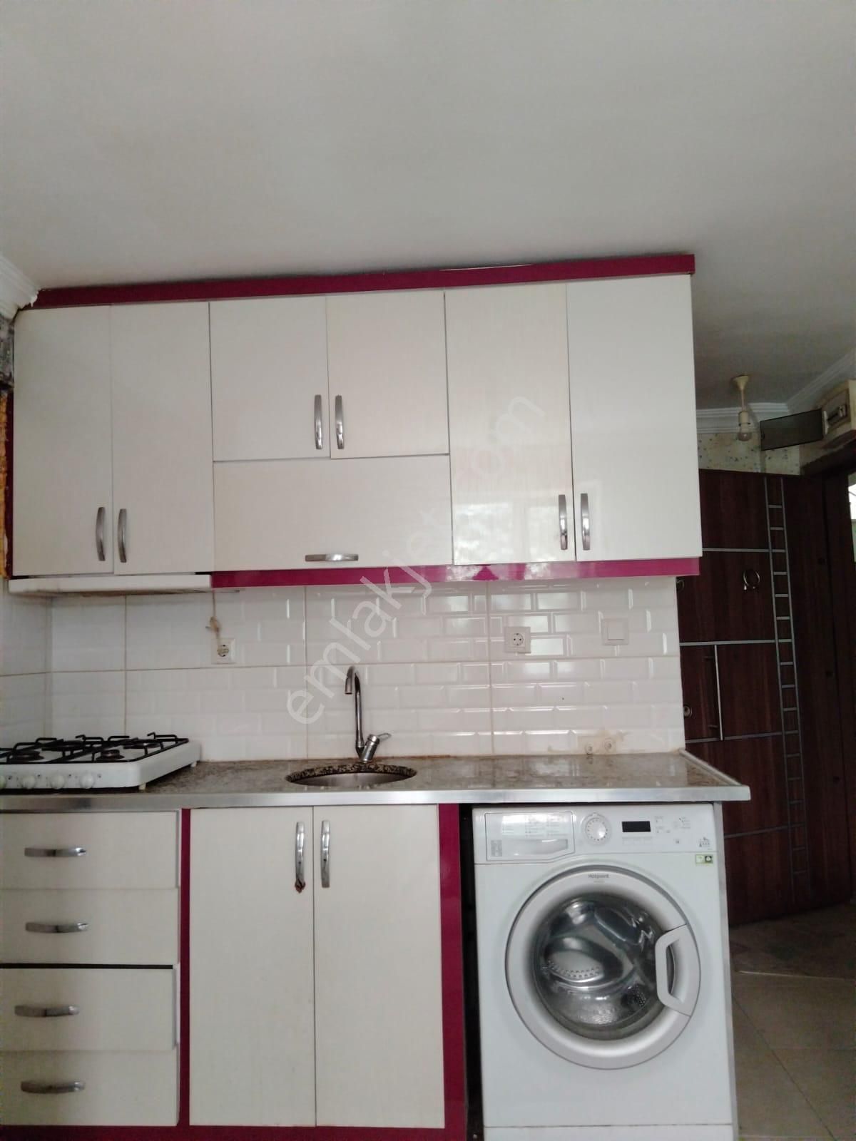 Isparta Merkez Bahçelievler Kiralık Daire isparta merkez hersey dahil 1+0 bahçe katı apart