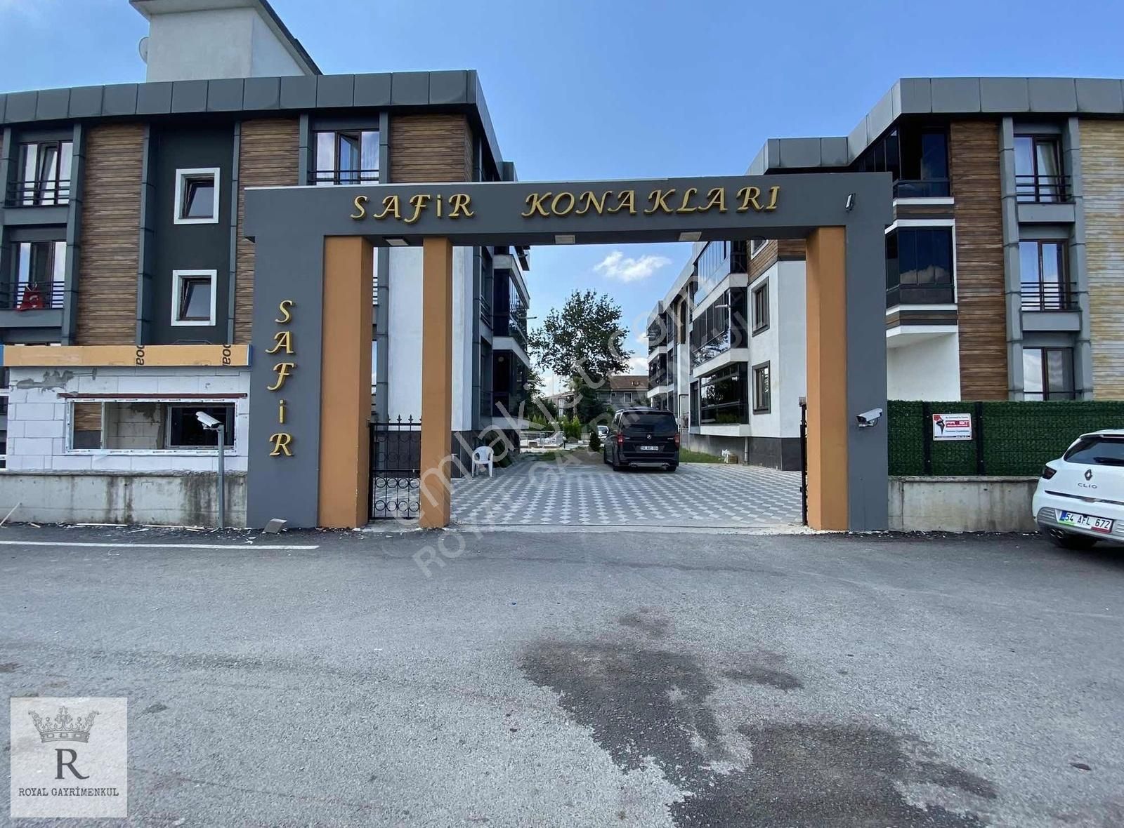 Serdivan Yazlık Satılık Daire SAKARYA ROYAL'DEN HAVUZLU SİTE İÇERİSİNDE LÜKS 3+1 DAİRE