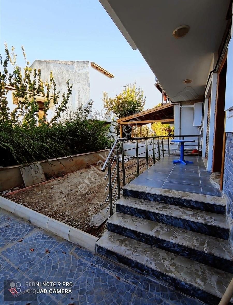 Urla Denizli Satılık Villa URLA ÇEŞMEALTINDA SATILIK VİLLA