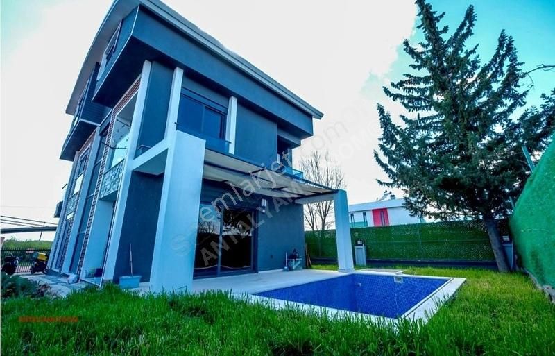 Döşemealtı Çıplaklı Satılık Villa DÖŞEMEALTI DA 4+1 MÜSTAKİL HAVUZLU VİLLA