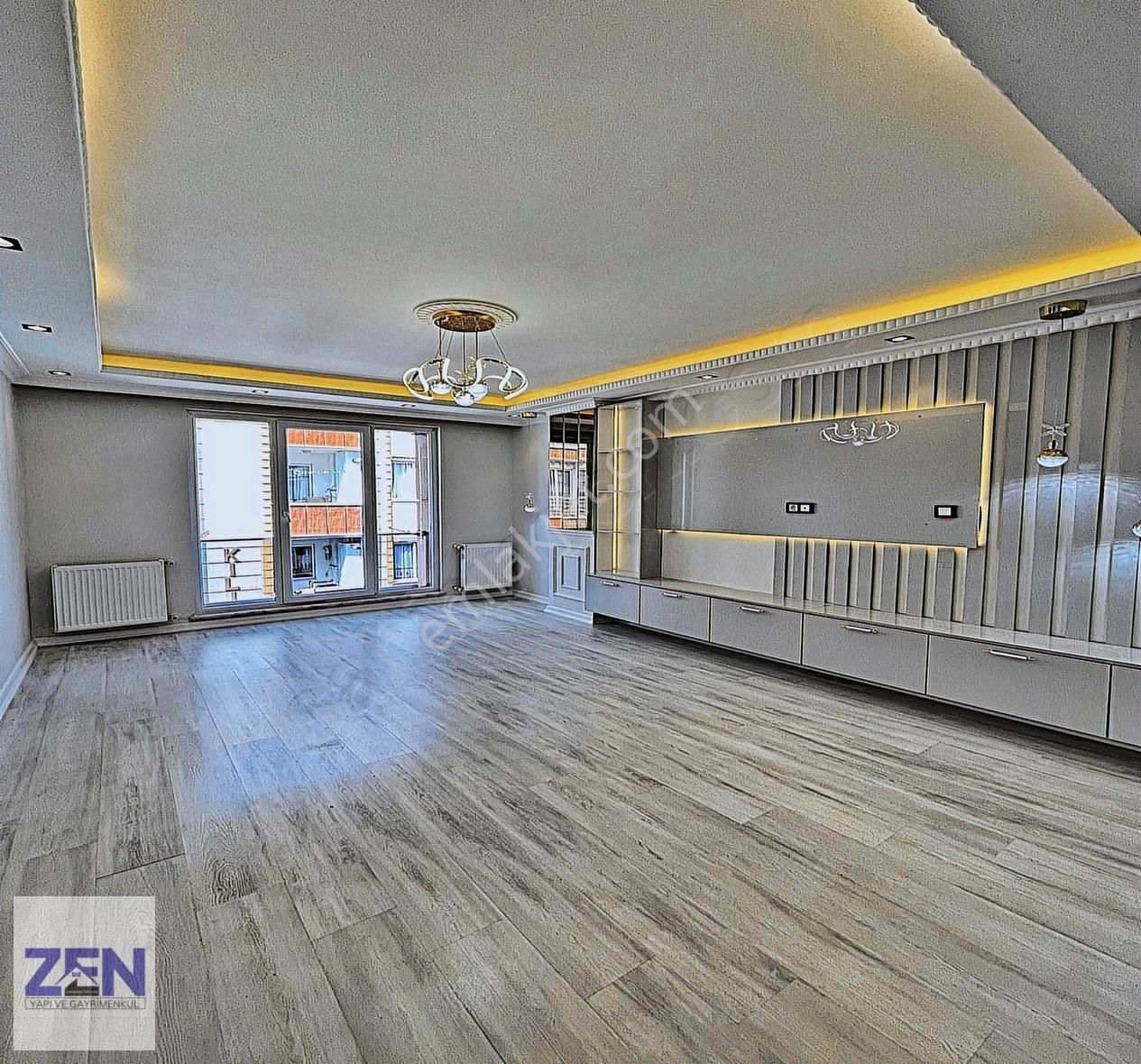 Beylikdüzü Kavaklı Satılık Daire BEYLİKDÜZÜ'NÜN GÖZDESİ KAVAKLI MAHALLESİNDE 2+1 100m2 ARA KAT