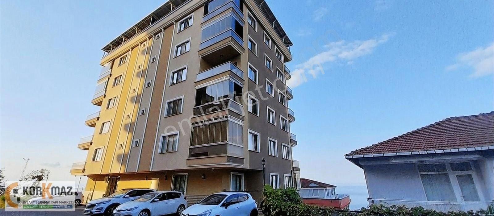 Rize Merkez Camiönü Kiralık Daire CAMİ ÖNÜ MAH. DENİZ MANZARALI KİRALIK 3+1 DAİRE