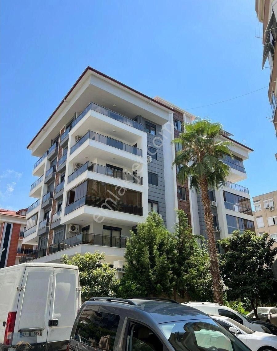 Alanya Kızlar Pınarı Satılık Daire CLEOPATRA 'DA SATILIK FIRSAT 6+1 DAİRE