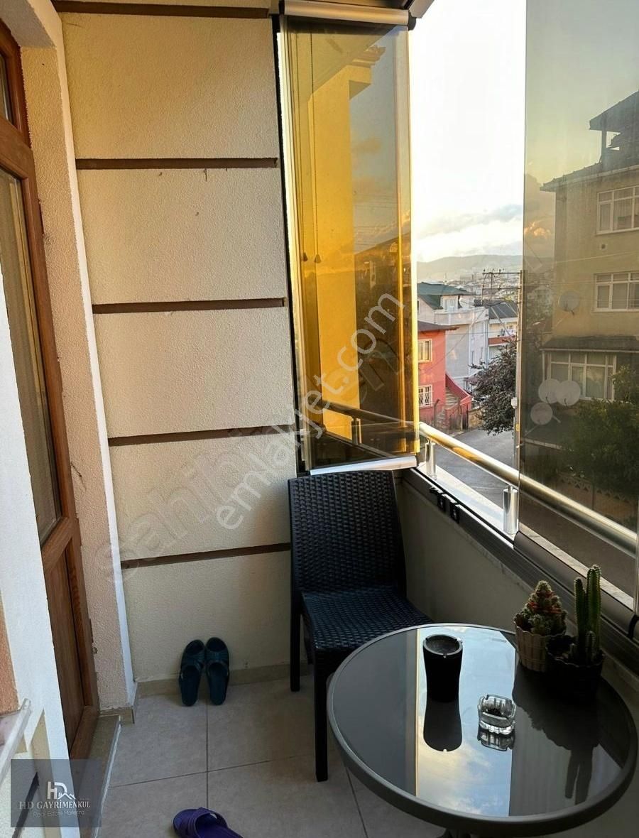 Derince Dumlupınar Satılık Daire HD GAYRİMENKUL'DEN 60 EVLERDE SATILIK ARAKAT DAİRE