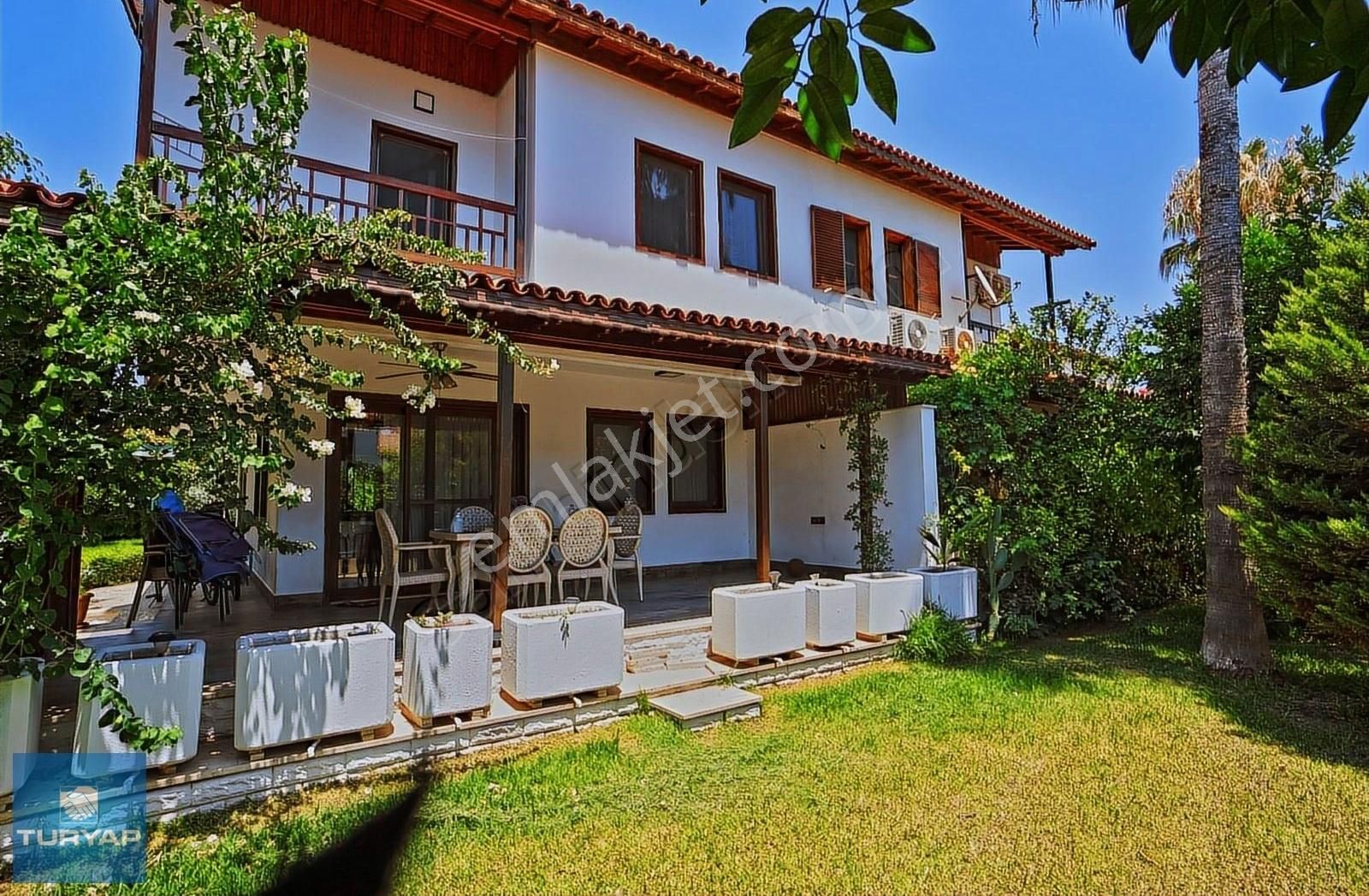 Erdemli Kargıpınarı Satılık Villa Turyap'tan Gama Konutları'nda full eşyalı 4+1 Süper lüks Villa