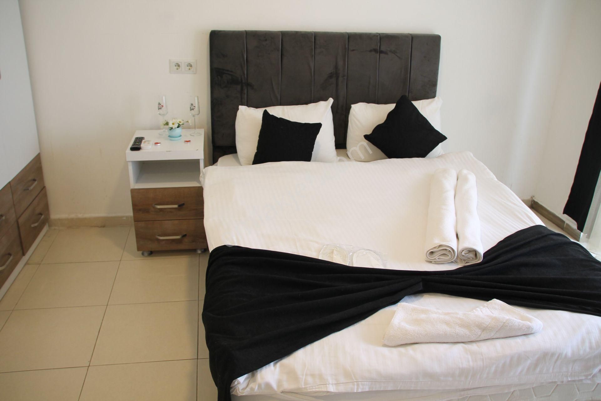 Antalya Günlük Kiralık Eşyalı 1+1 Daire Kültür Vera Park Apat Otel - Görsel 10