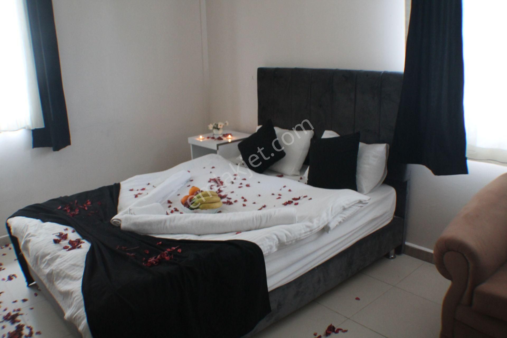 Antalya Günlük Kiralık Eşyalı 1+1 Daire Kültür Vera Park Otel - Görsel 6