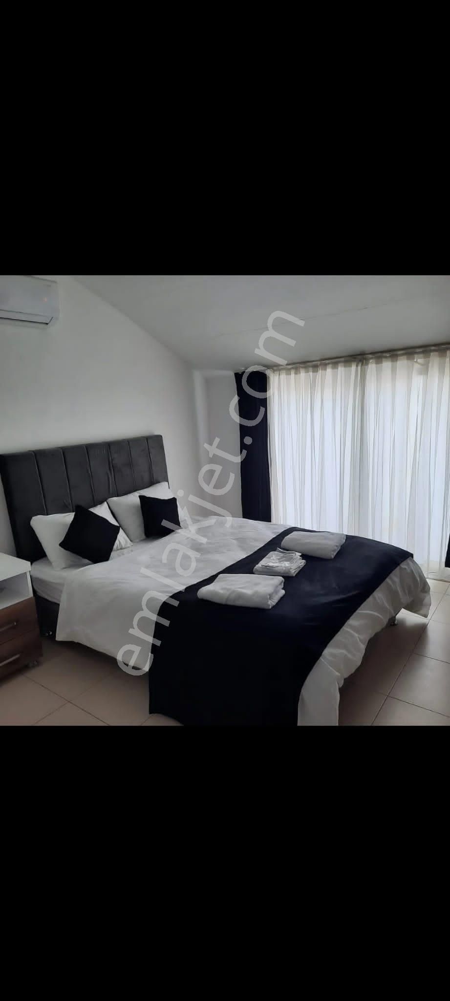 Antalya Günlük Kiralık Eşyalı 1+1 Daire Kültür Vera Park Otel - Görsel 3