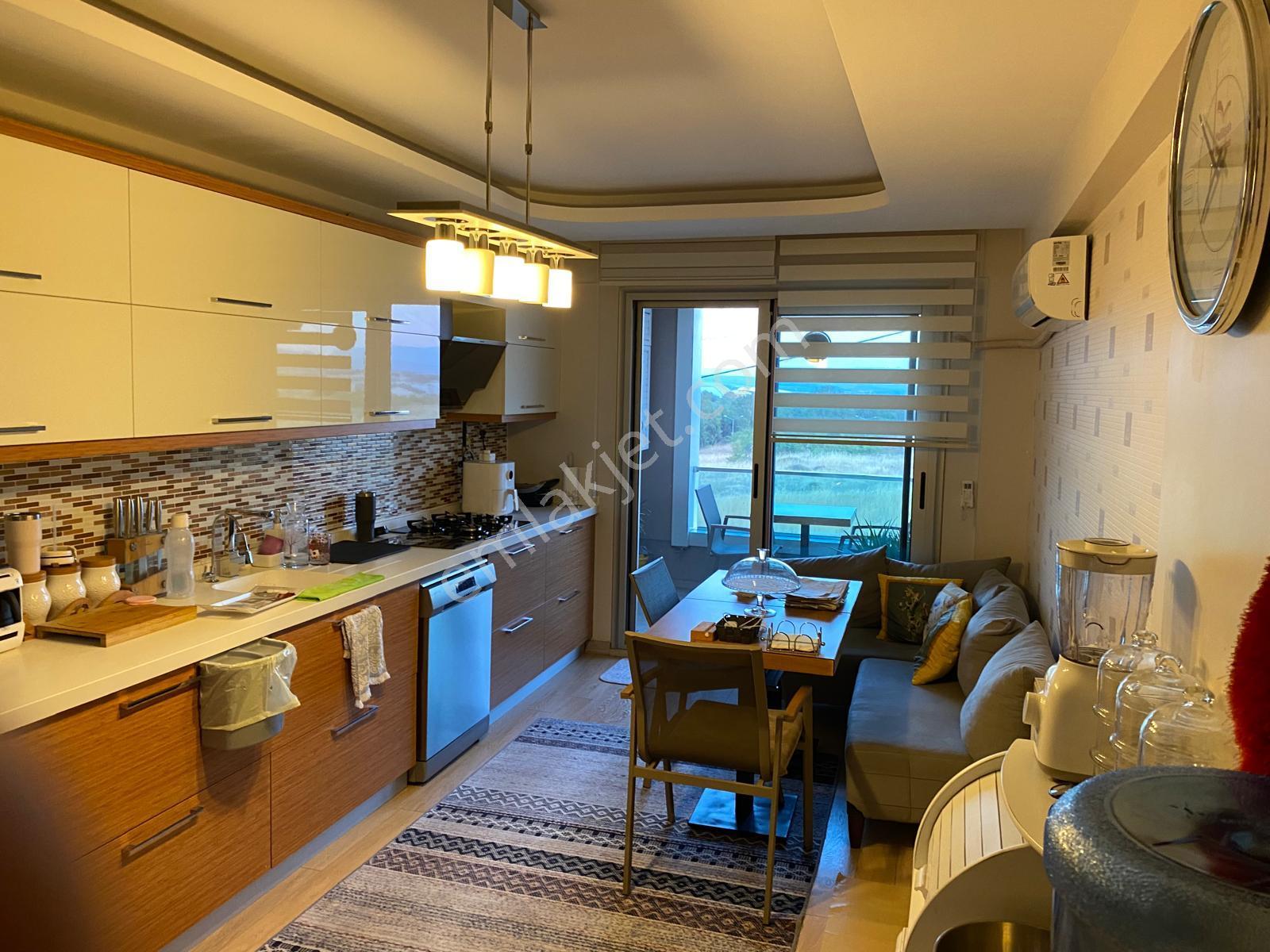 Koyuncu Group Tan Gaziemirde Site İçinde Geniş Ferah Satılık 4+1 Daire - Görsel 15