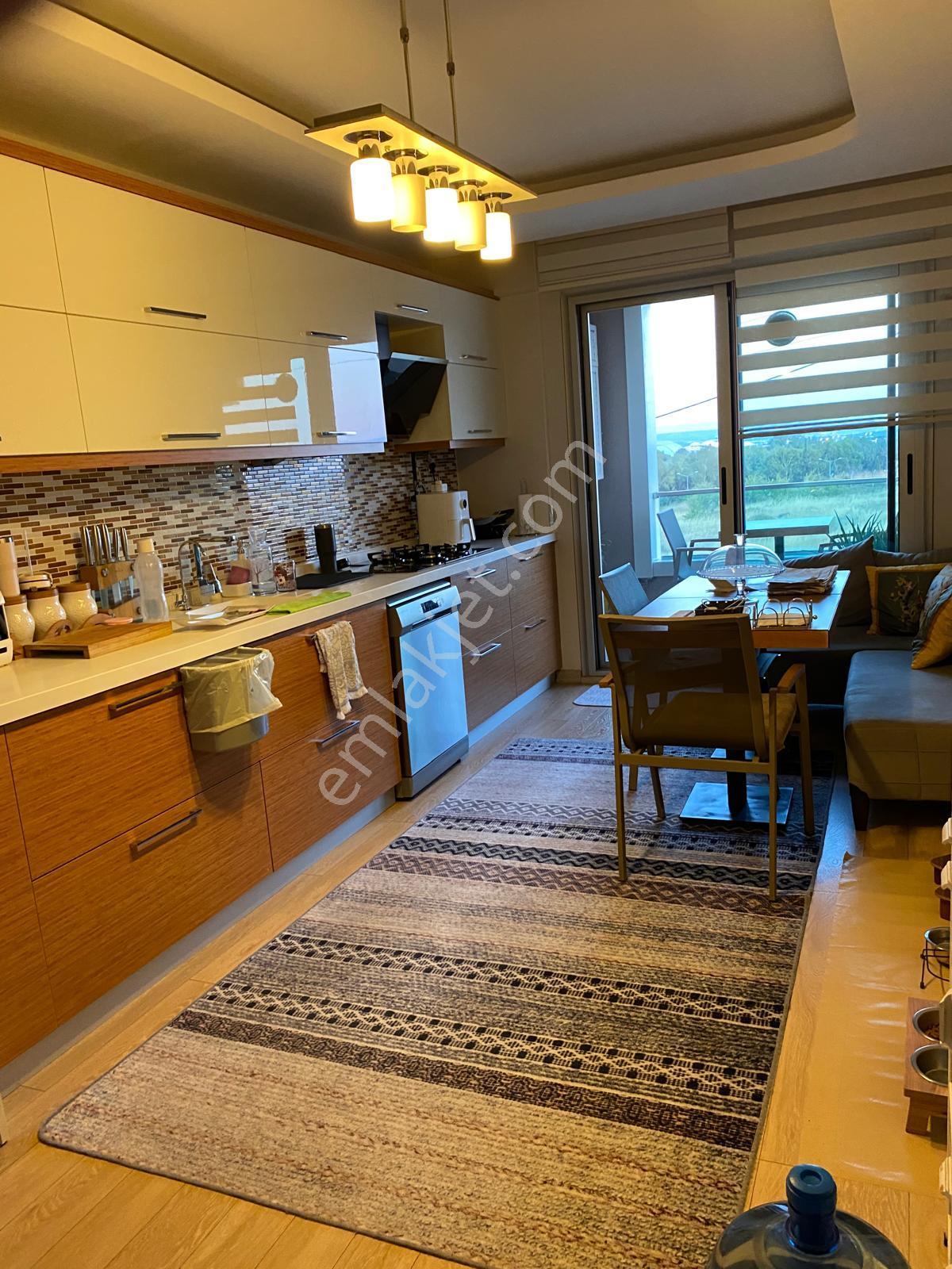 Koyuncu Group Tan Gaziemirde Site İçinde Geniş Ferah Satılık 4+1 Daire - Görsel 4