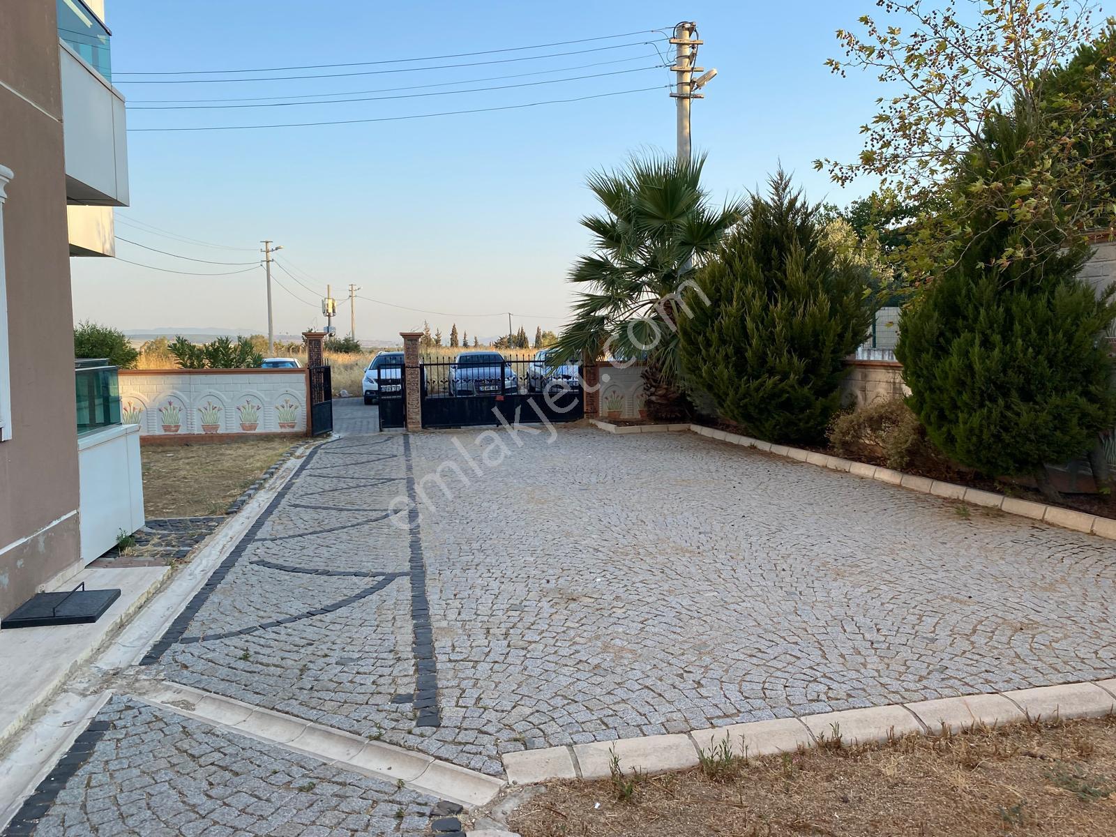 Koyuncu Group Tan Gaziemirde Site İçinde Geniş Ferah Satılık 4+1 Daire - Görsel 27