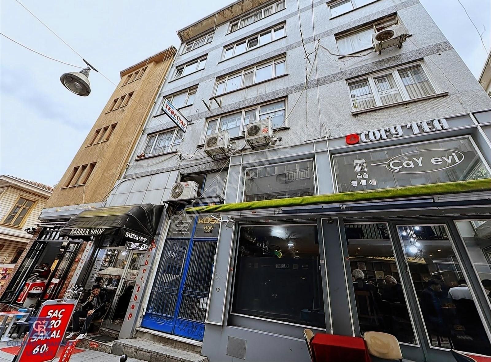 Kadıköy Osmanağa Satılık Ofis Kadıköy Osmanağa'da Camiye Rıhtıma Anayola Çok Yakın Büro